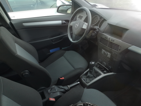 ASTRA H  OPEL - ID V_SALV20140080