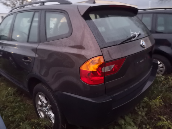 X3  BMW - ID V_SALV20140087