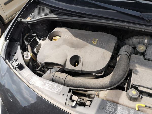 CLIO III  RENAULT - ID V_SALV20140103