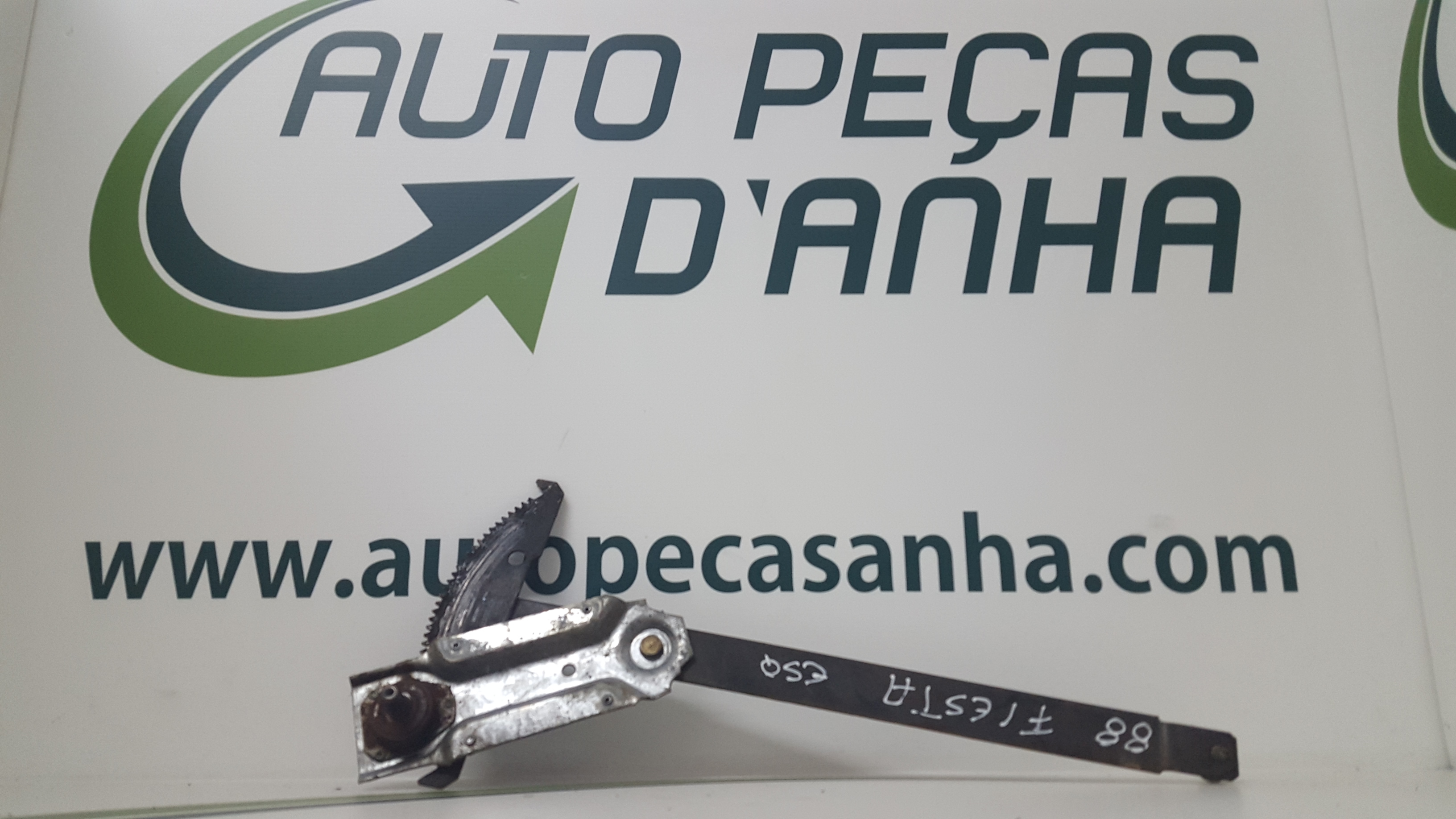 Elevador Frente Esq FORD - ID S_38942