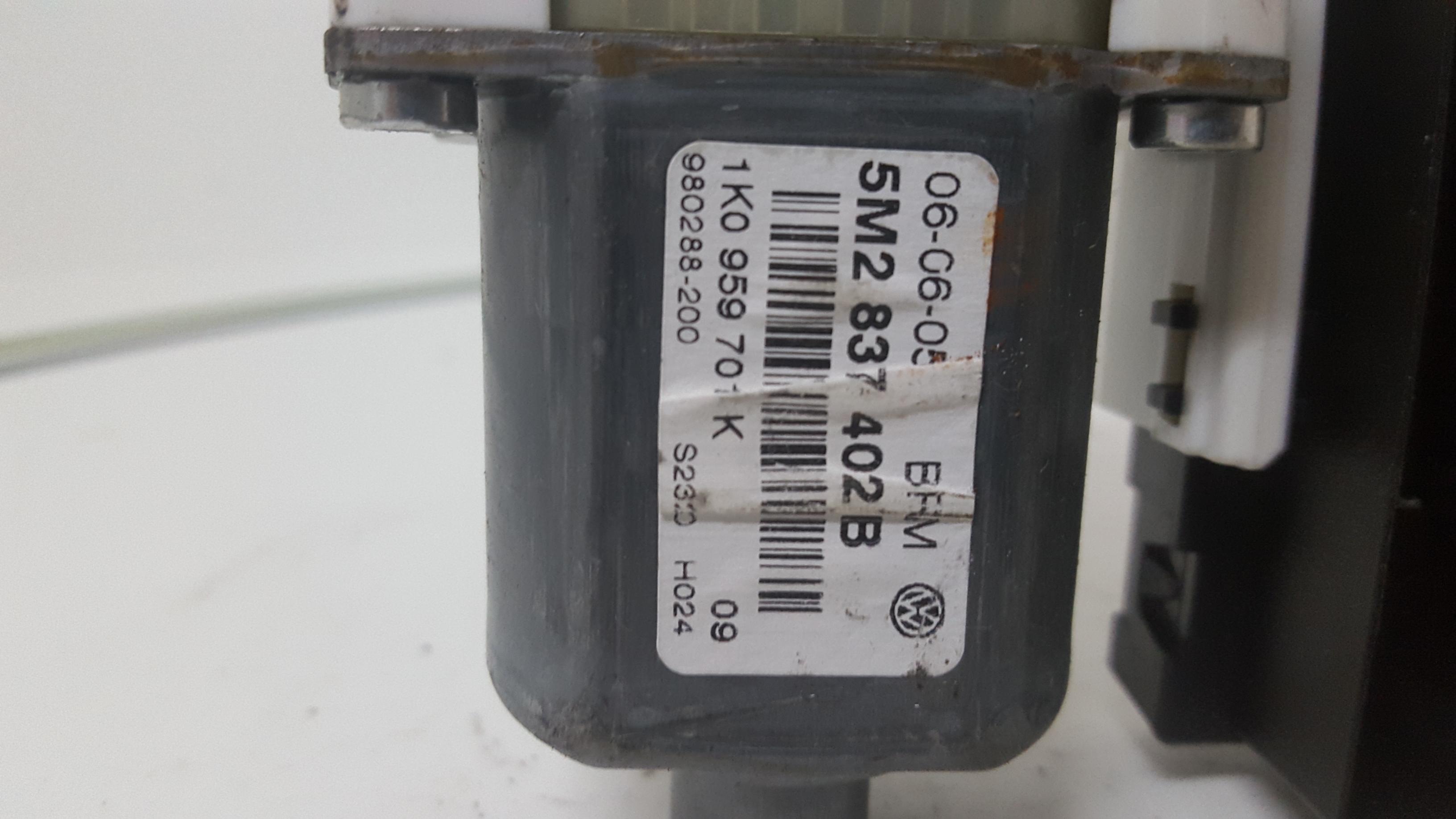 Motor elevador frt drt VOLKSWAGEN GOLF PLUS (5M1, 521) | 04 - 13 Imagem-2