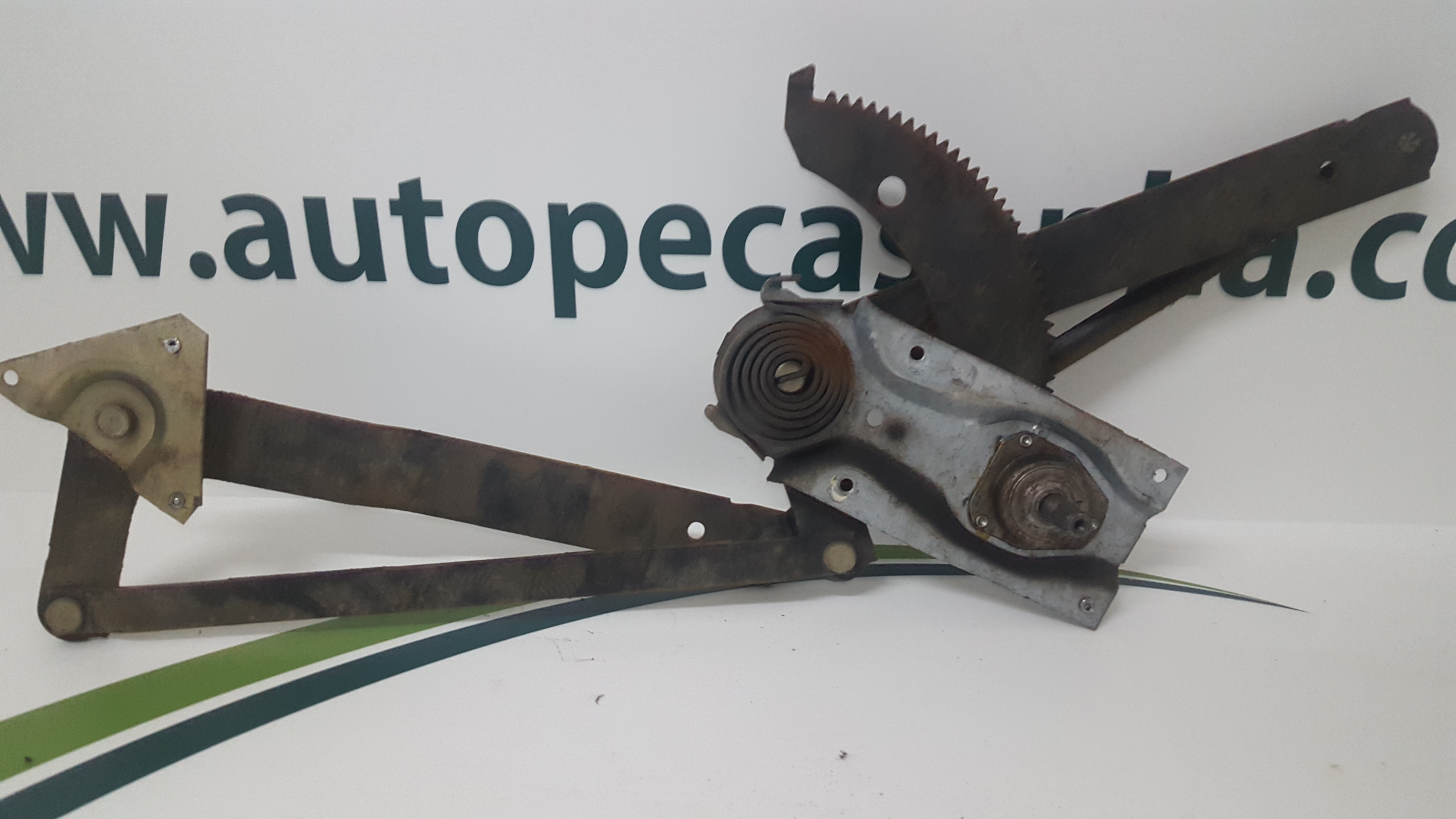 Elevador Frente Dto FORD - ID S_39138