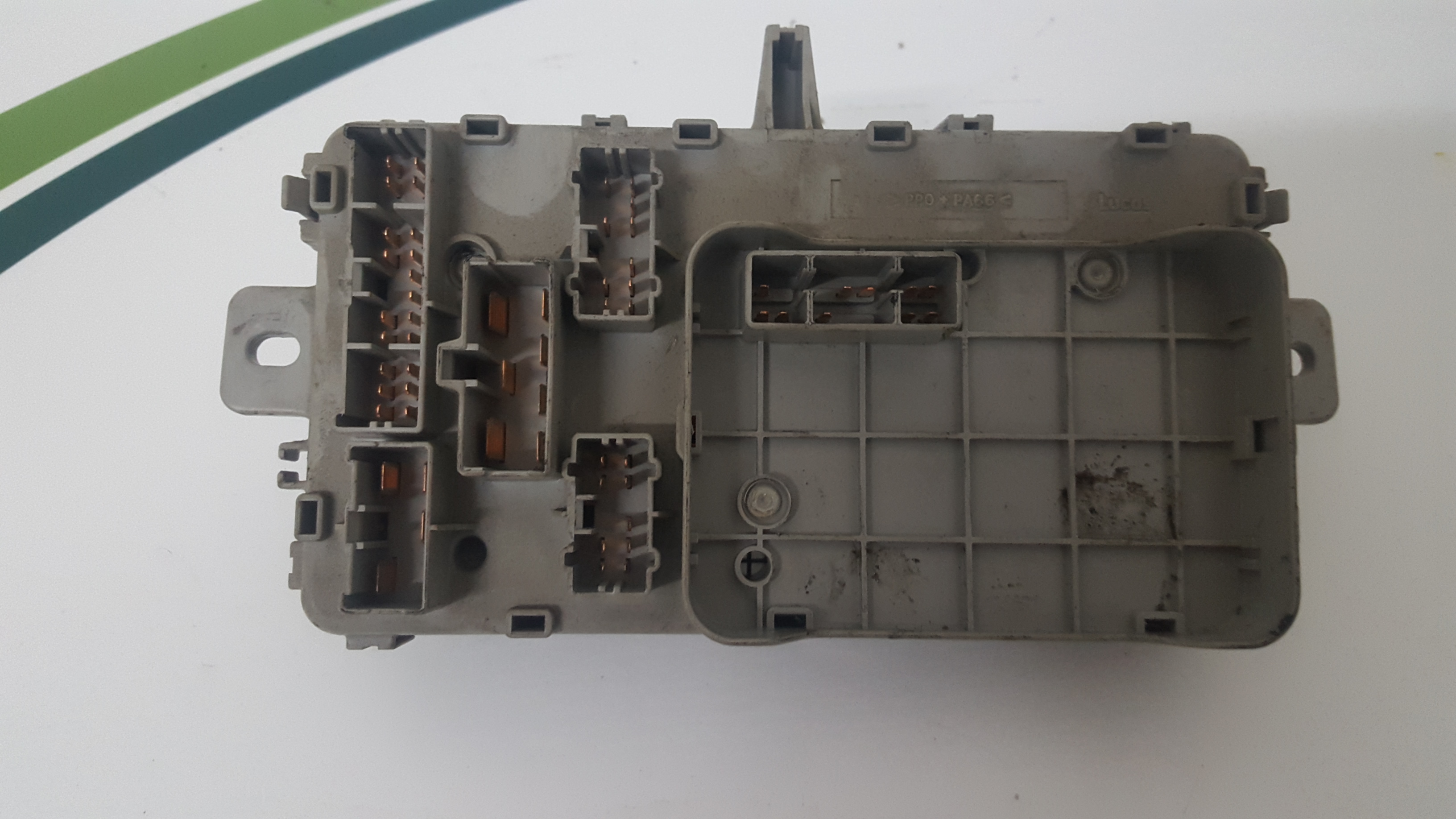 Caixa dos Fusíveis ROVER 400 (RT) | 95 - 00 Imagem-1