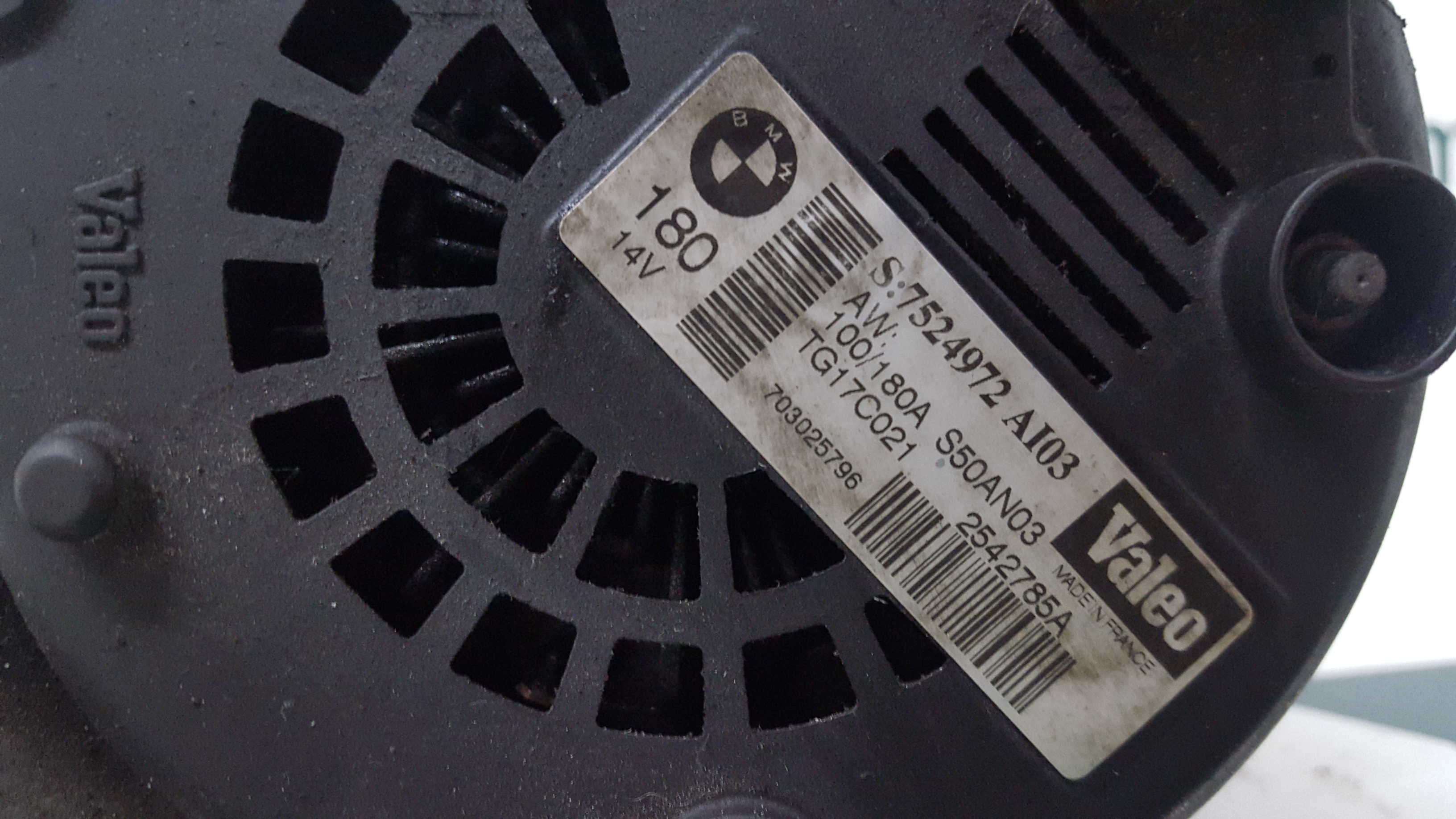 Alternador BMW 7 (E65, E66, E67) | 01 - 09 Imagem-4