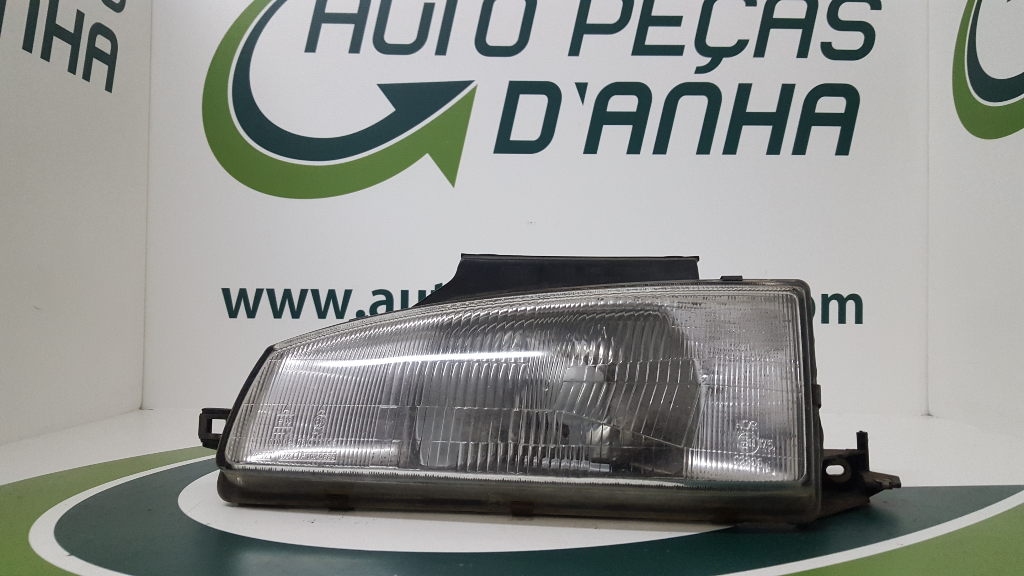 Ótica Esq HYUNDAI - ID S_39497