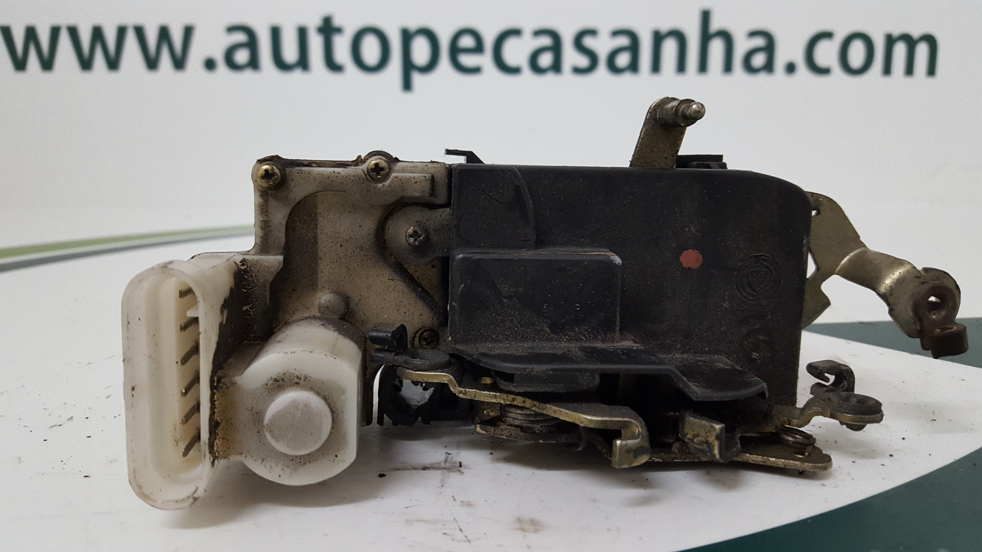 Fecho da Porta Frente Dto ALFA ROMEO 145 (930_) | 94 - 01 Imagem-1