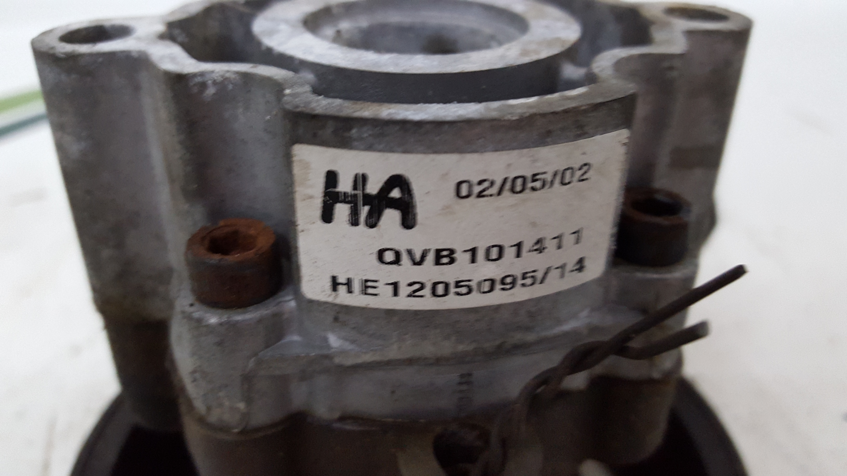 Bomba Direção Assistida MG MG ZT | 01 - 05 Imagem-1