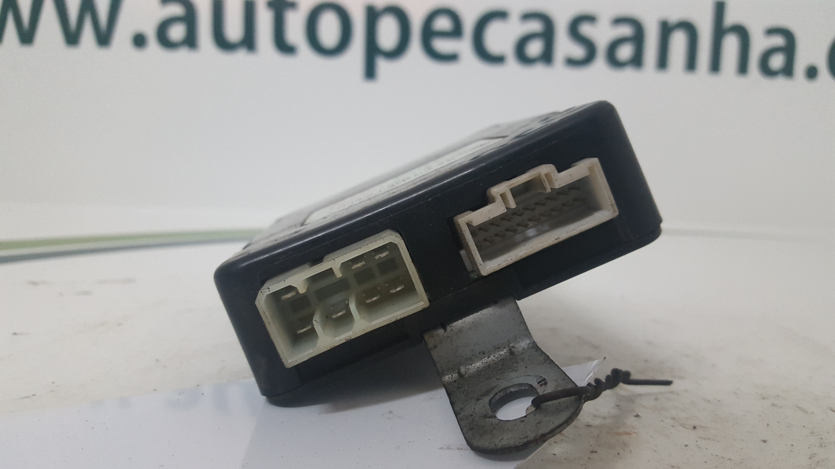 Centralina do Fecho Central KIA CARNIVAL I (UP) | 98 - 01 Imagem-1