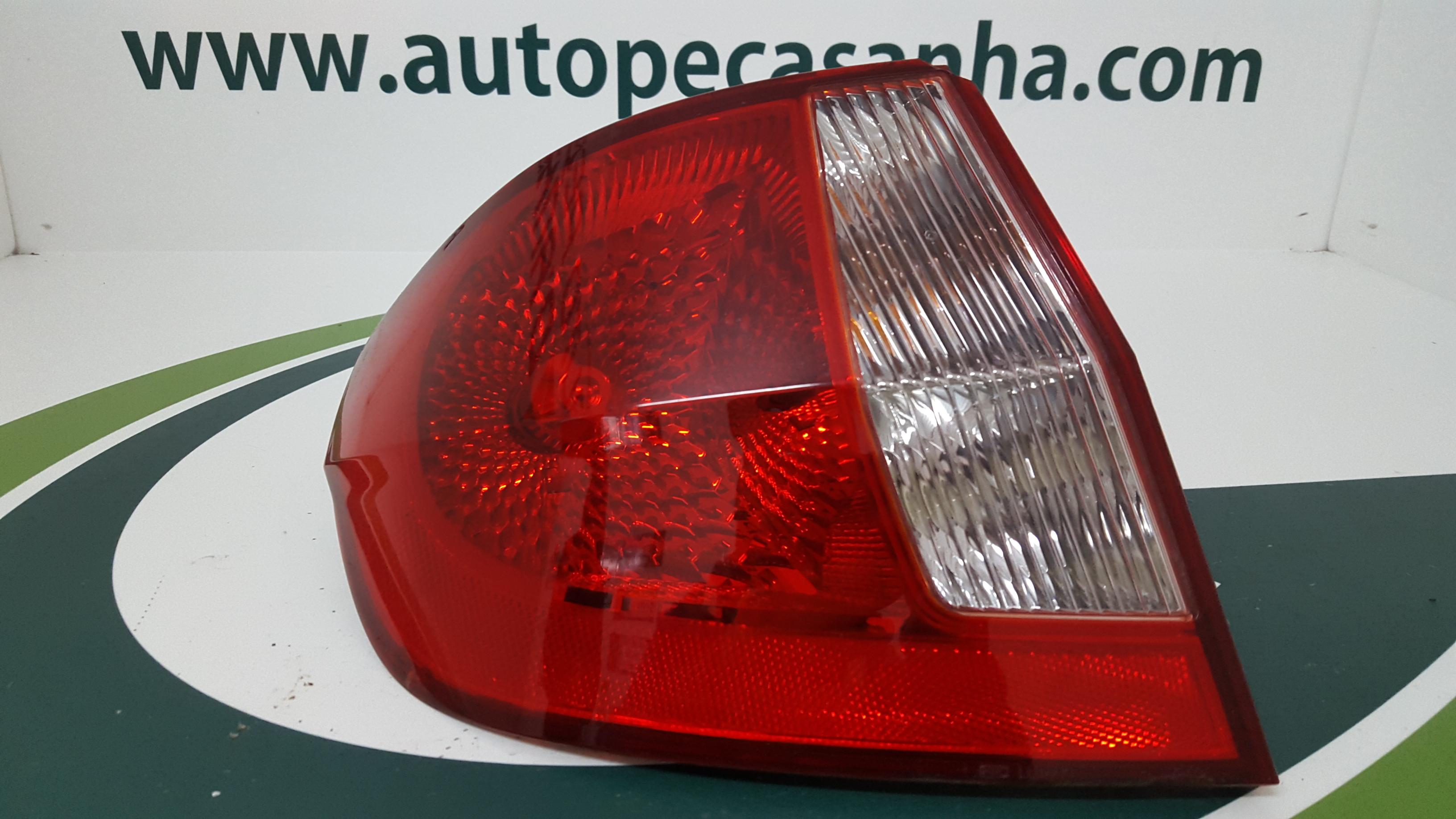 Farolim Stop Esq HYUNDAI - ID S_40283