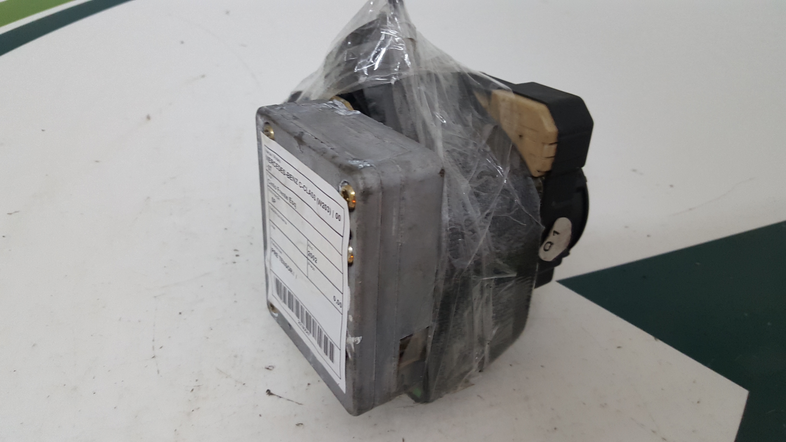 Cinto Frente Esq  MERCEDES-BENZ - ID S_40546