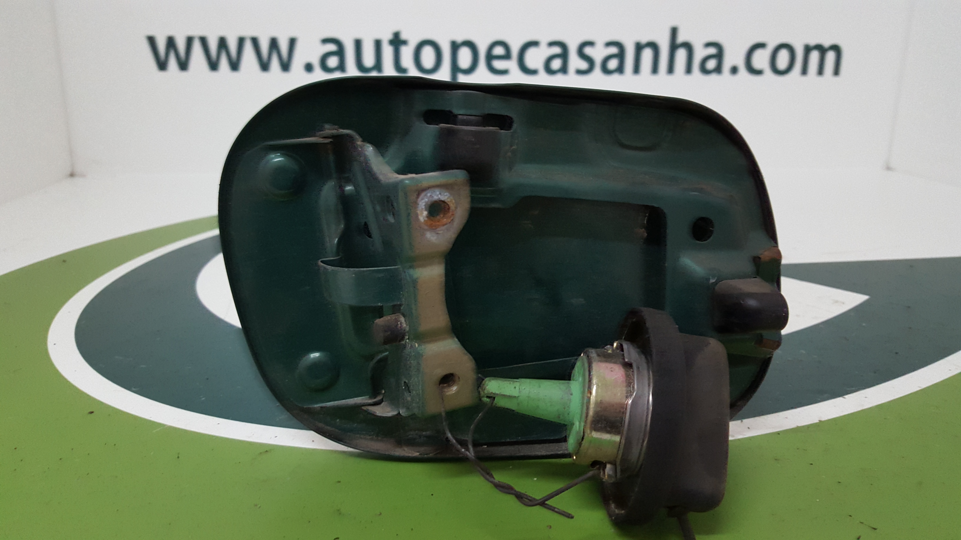 Tampa Exterior de Combustivel MG MG ZT- T | 01 - 05 Imagem-1