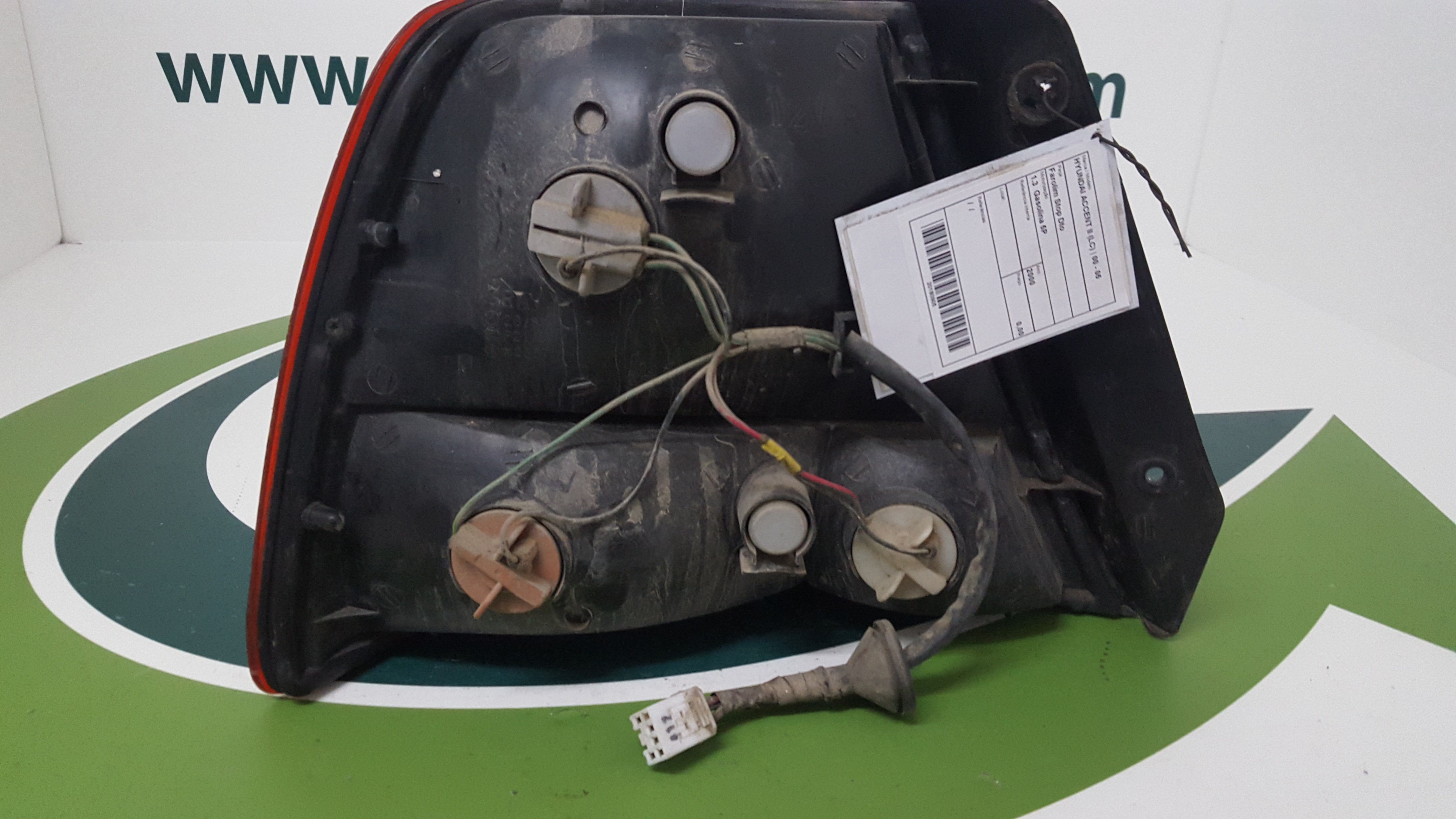 Farolim Stop Dto HYUNDAI ACCENT II (LC) | 99 - 06 Imagem-1
