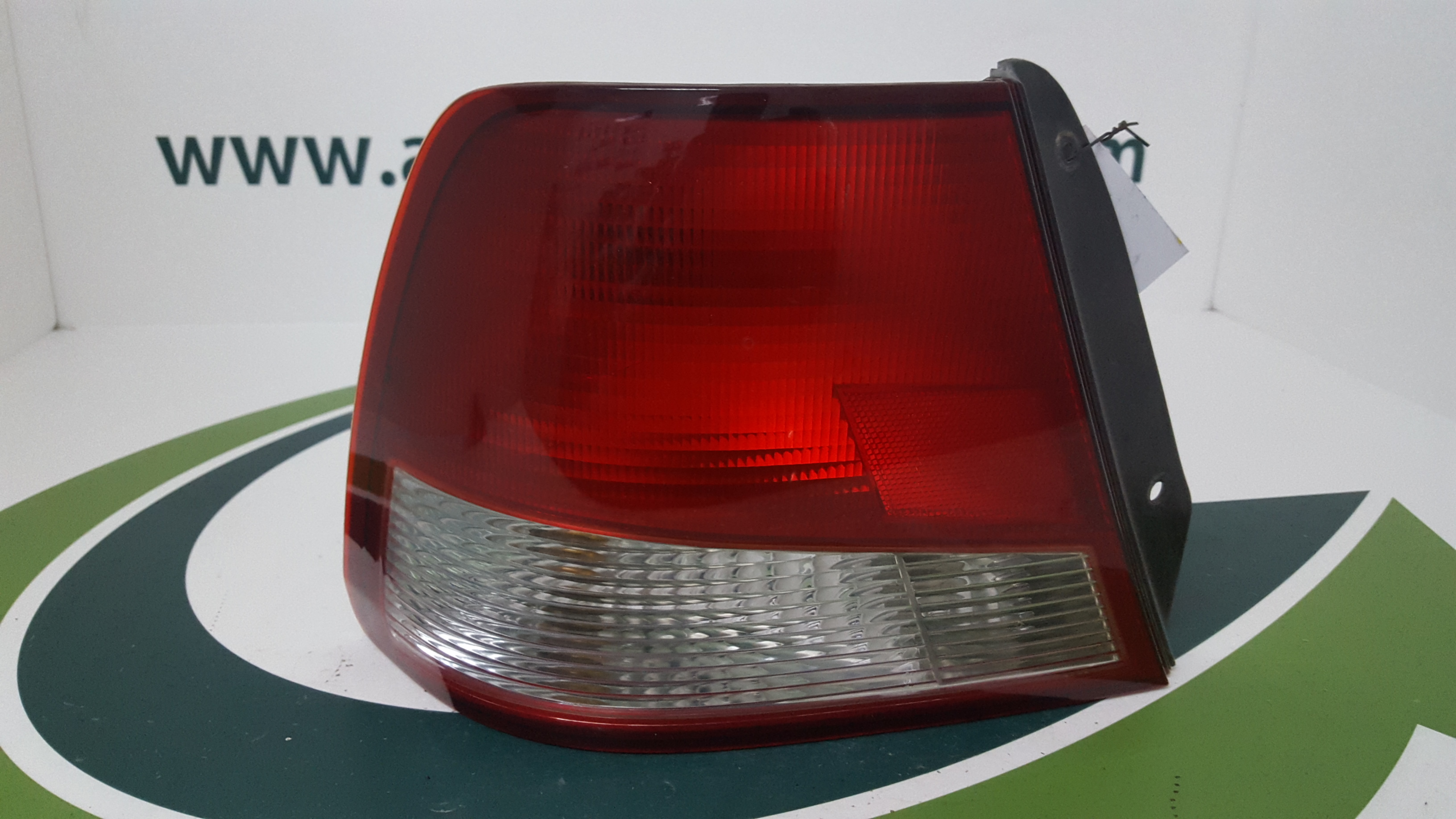 Farolim Stop Esq HYUNDAI - ID S_40905