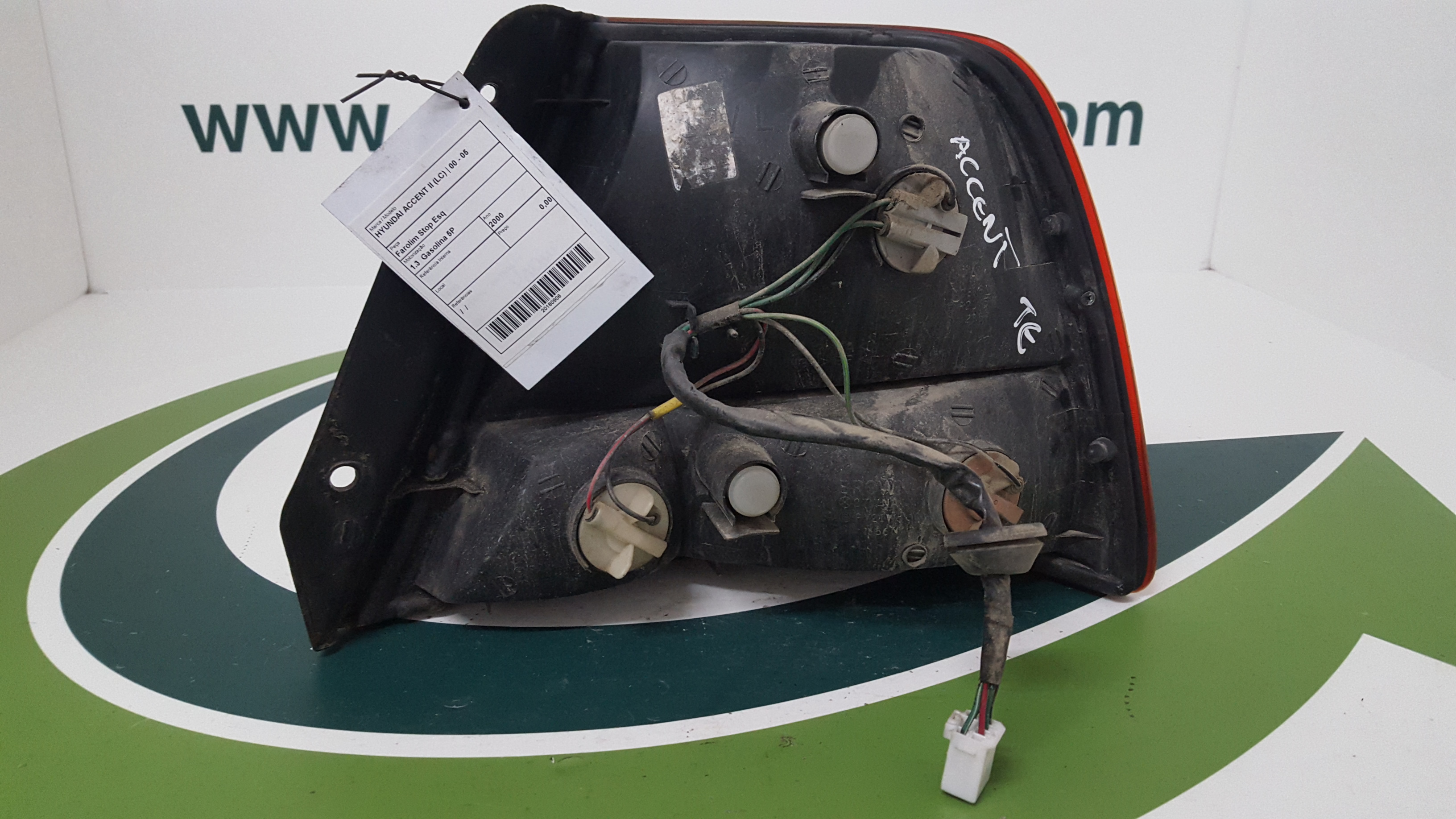 Farolim Stop Esq HYUNDAI ACCENT II (LC) | 99 - 06 Imagem-1