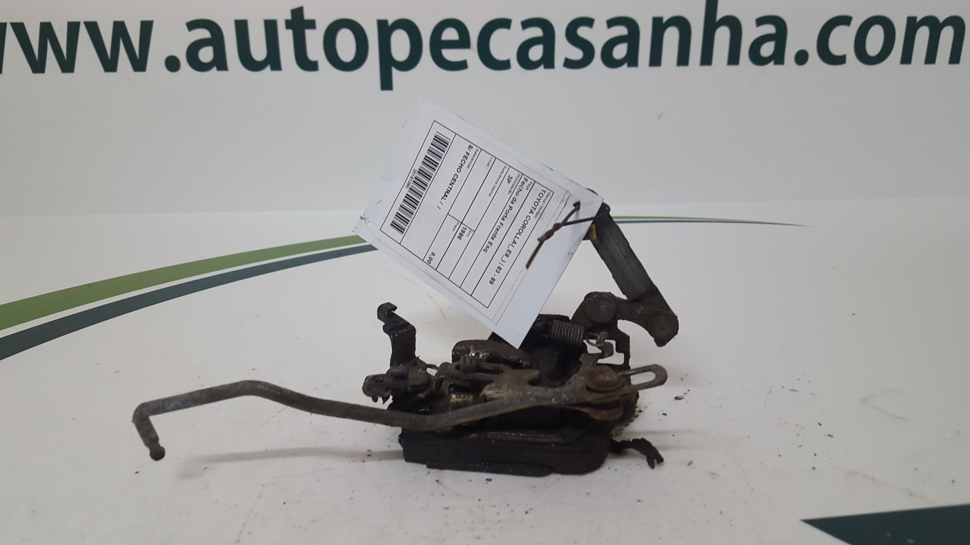 Fecho da Porta Frente Esq TOYOTA - ID S_41079