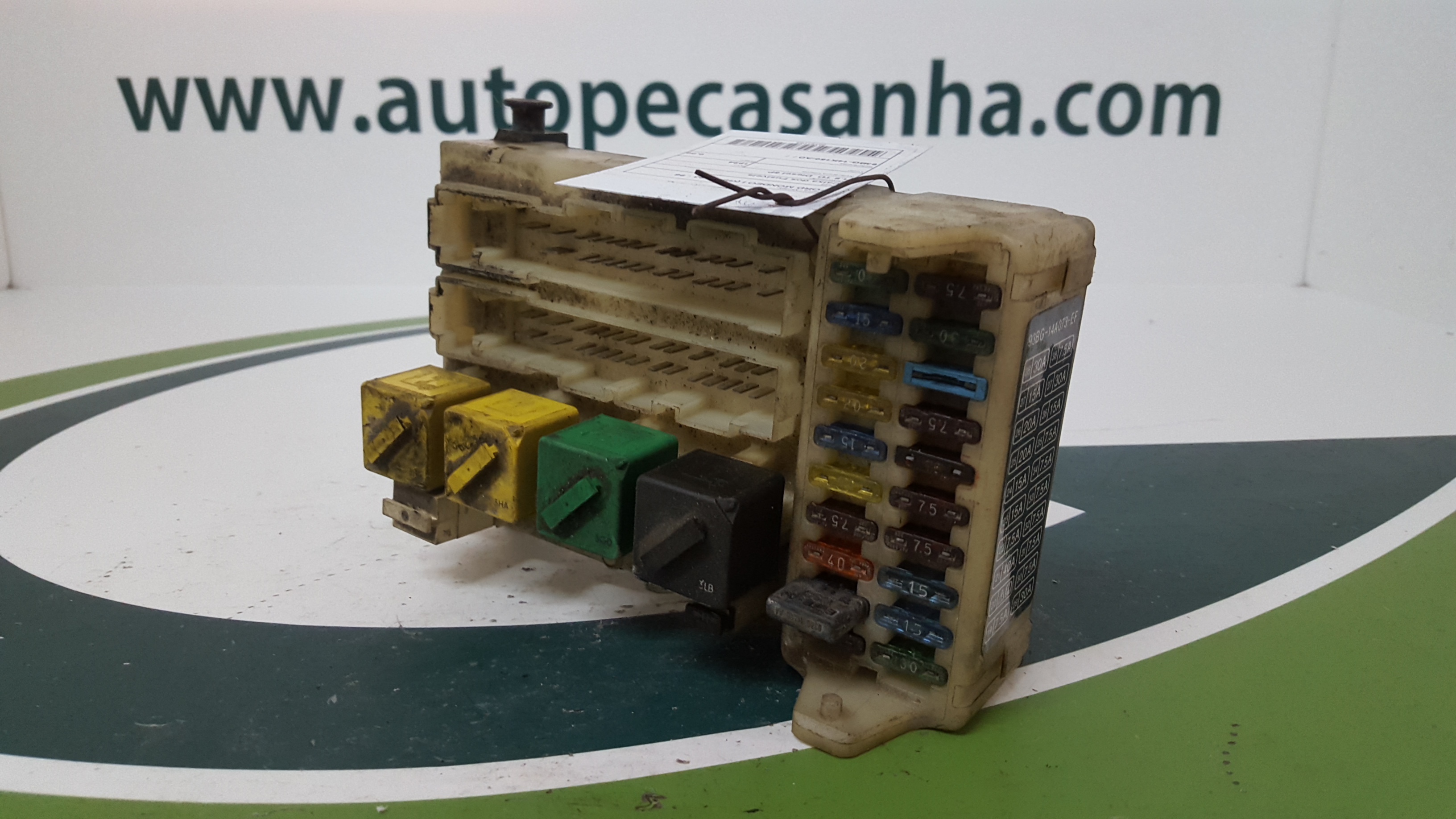 Caixa dos Fusíveis FORD - ID S_41162