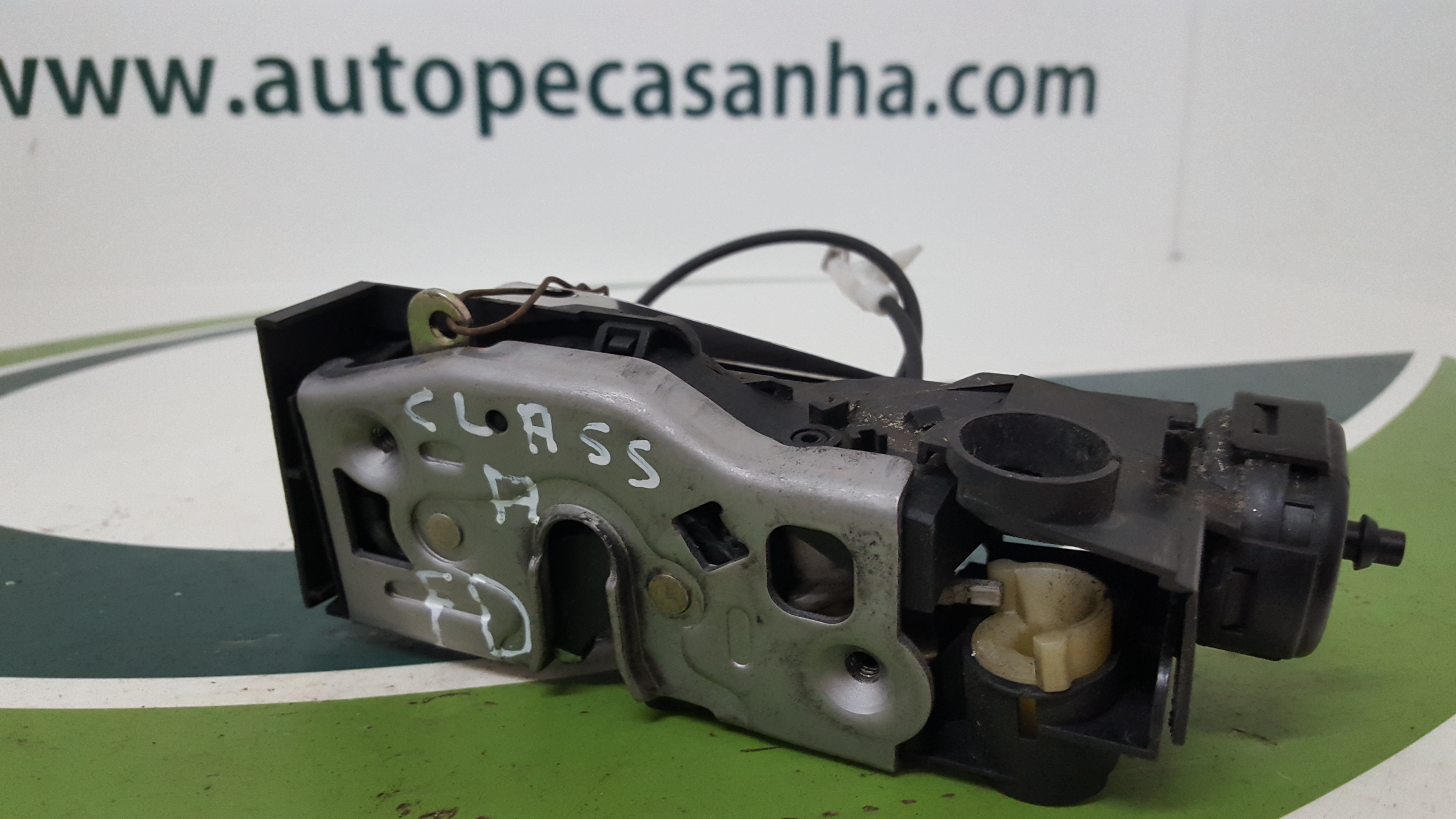 Fecho da Porta Frente Dto MERCEDES-BENZ A-CLASS (W168) | 97 - 05 Imagem-3