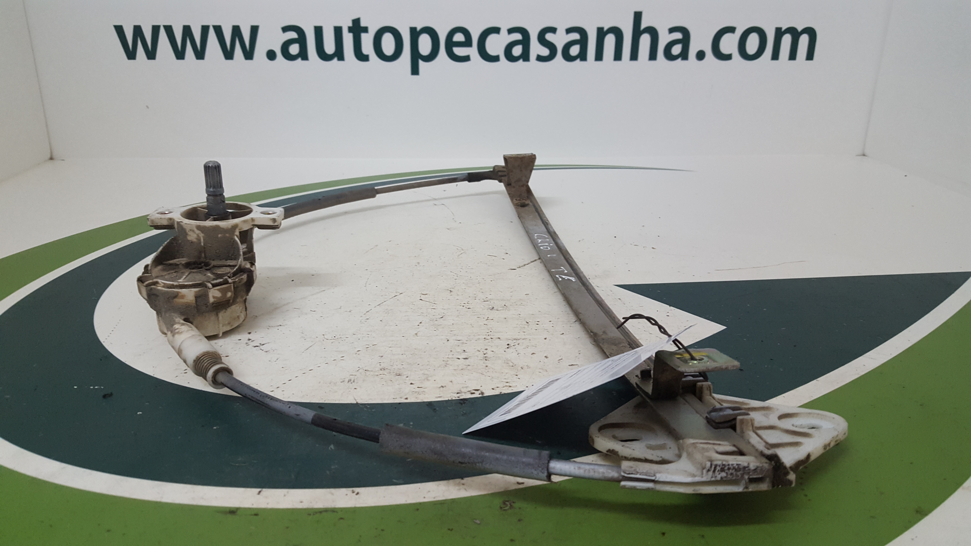 Elevador Trás Esq RENAULT - ID S_41538