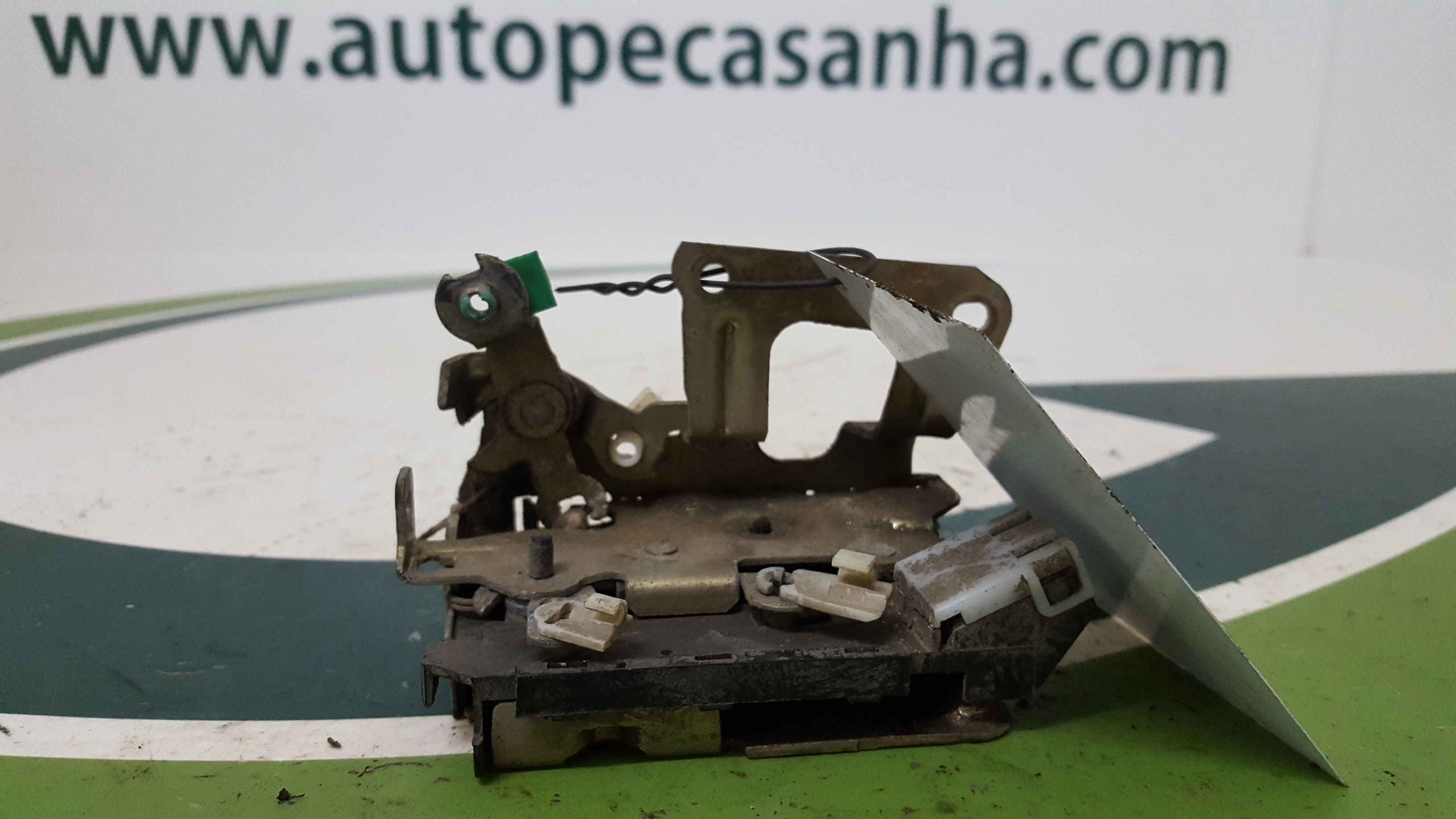 Fecho da Porta Frente Dto RENAULT 19 II (B/C53_) | 91 - 01 Imagem-1