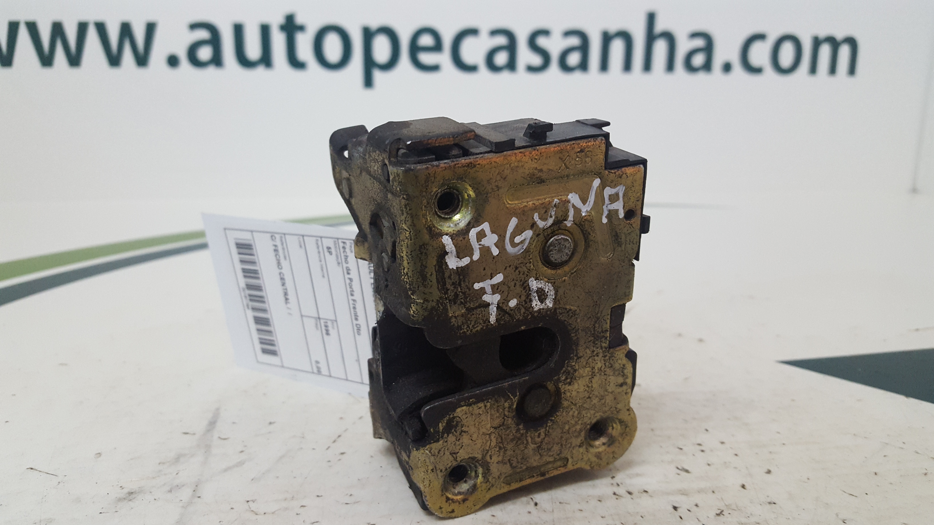 Fecho da Porta Frente Dto RENAULT - ID S_41783