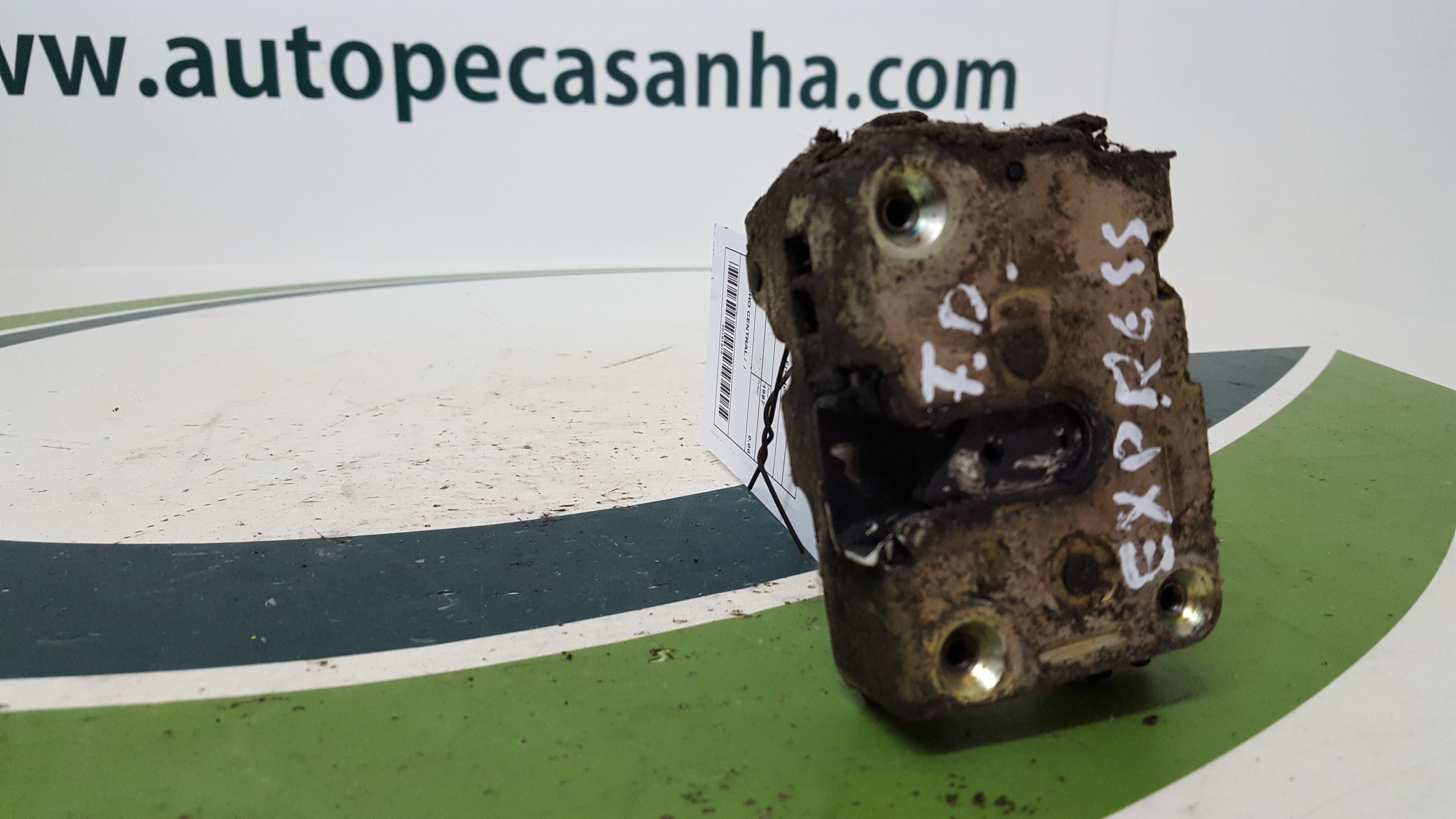 Fecho da Porta Frente Dto RENAULT - ID S_41814