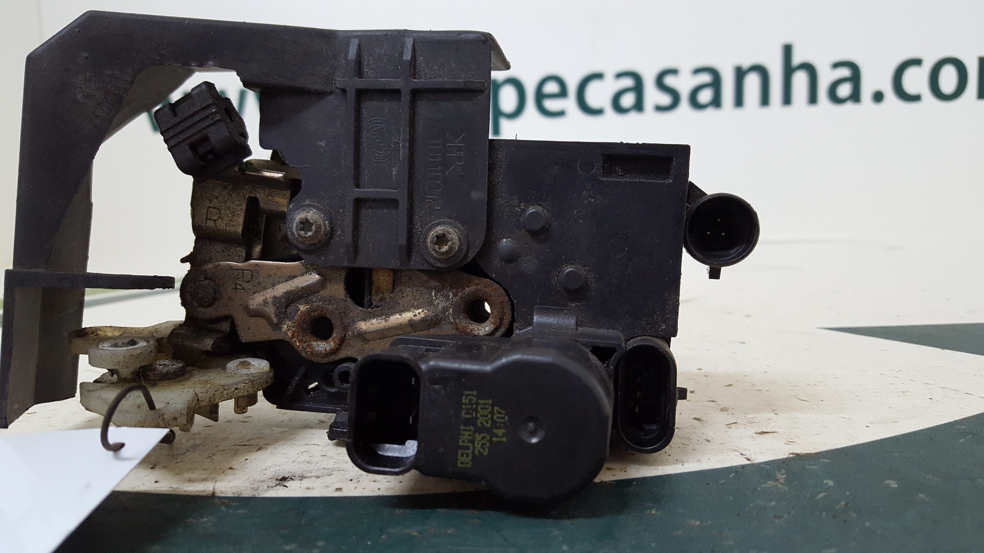 Fecho da Porta Frente Dto ALFA ROMEO 156 (932_) | 97 - 05 Imagem-1