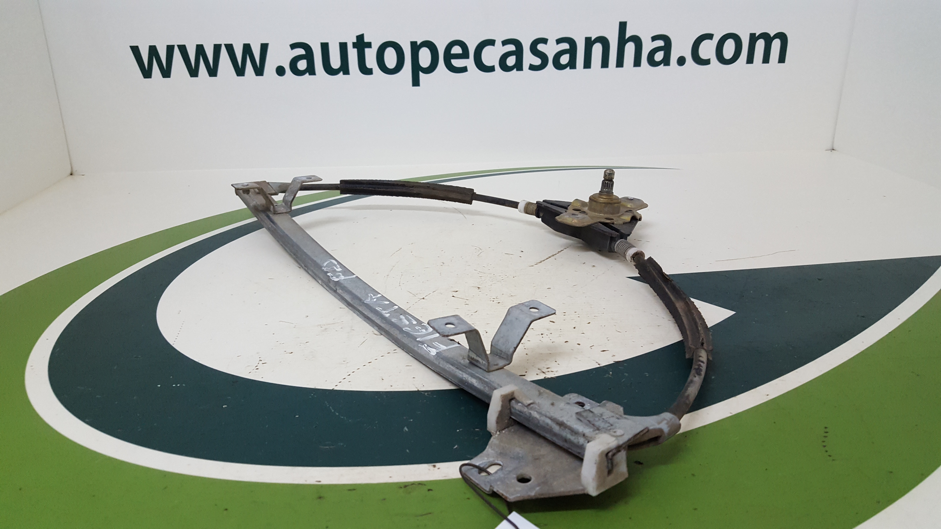 Elevador Frente Dto FORD - ID S_42015