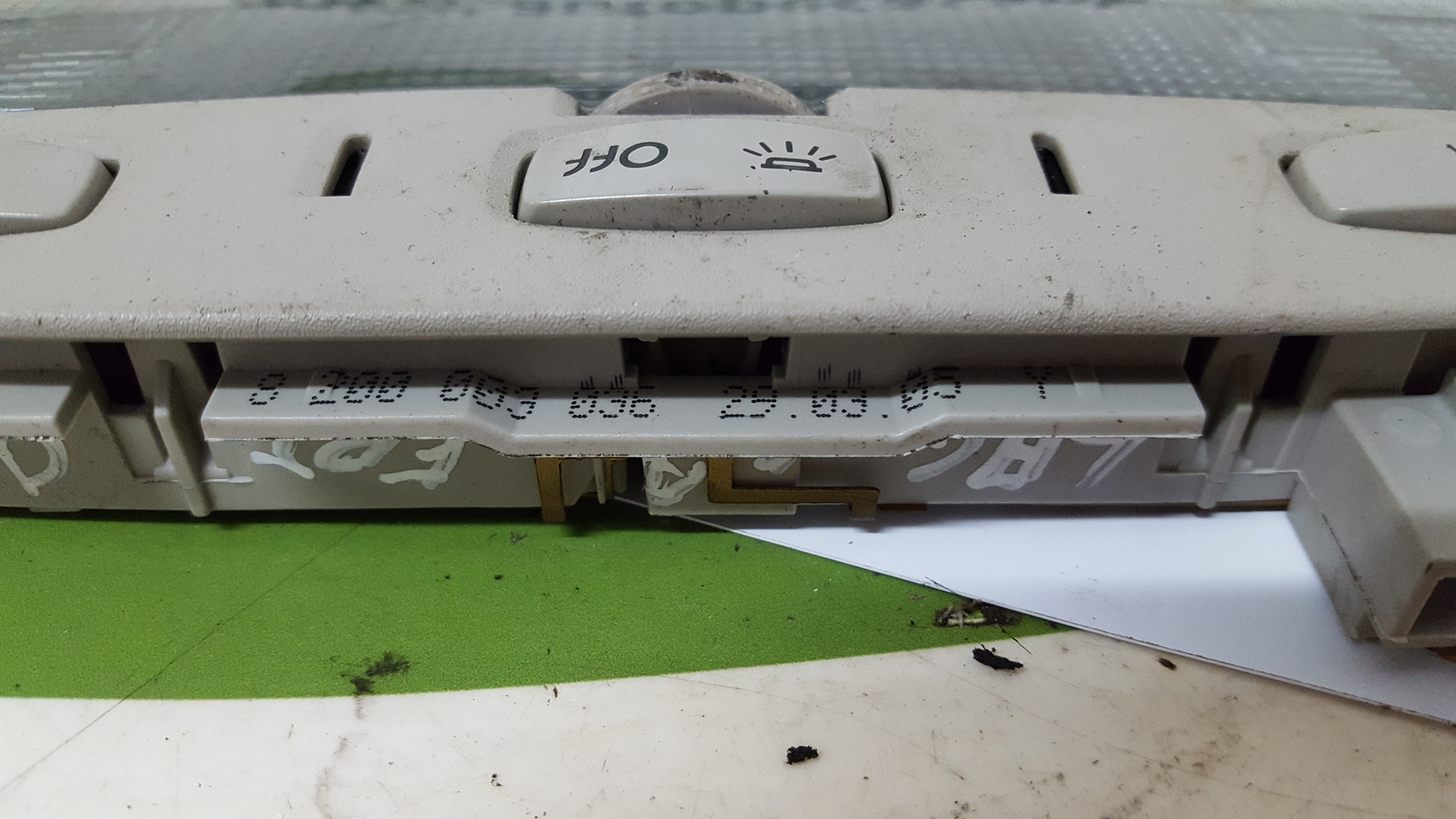 Plafonier  RENAULT LAGUNA II Grandtour (KG0/1_) | 01 - 07 Imagem-1