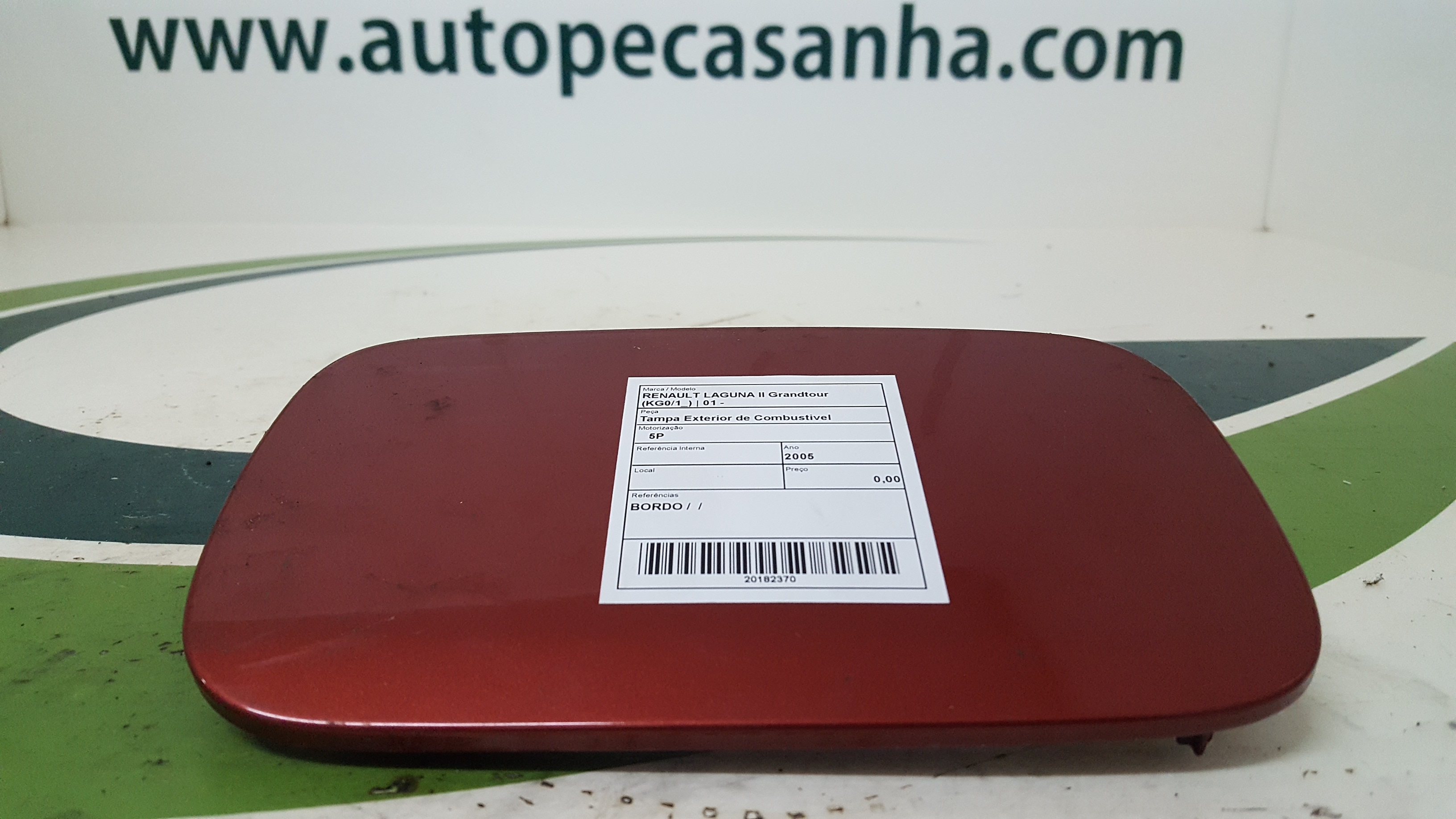 Tampa Exterior de Combustivel RENAULT - ID S_42369