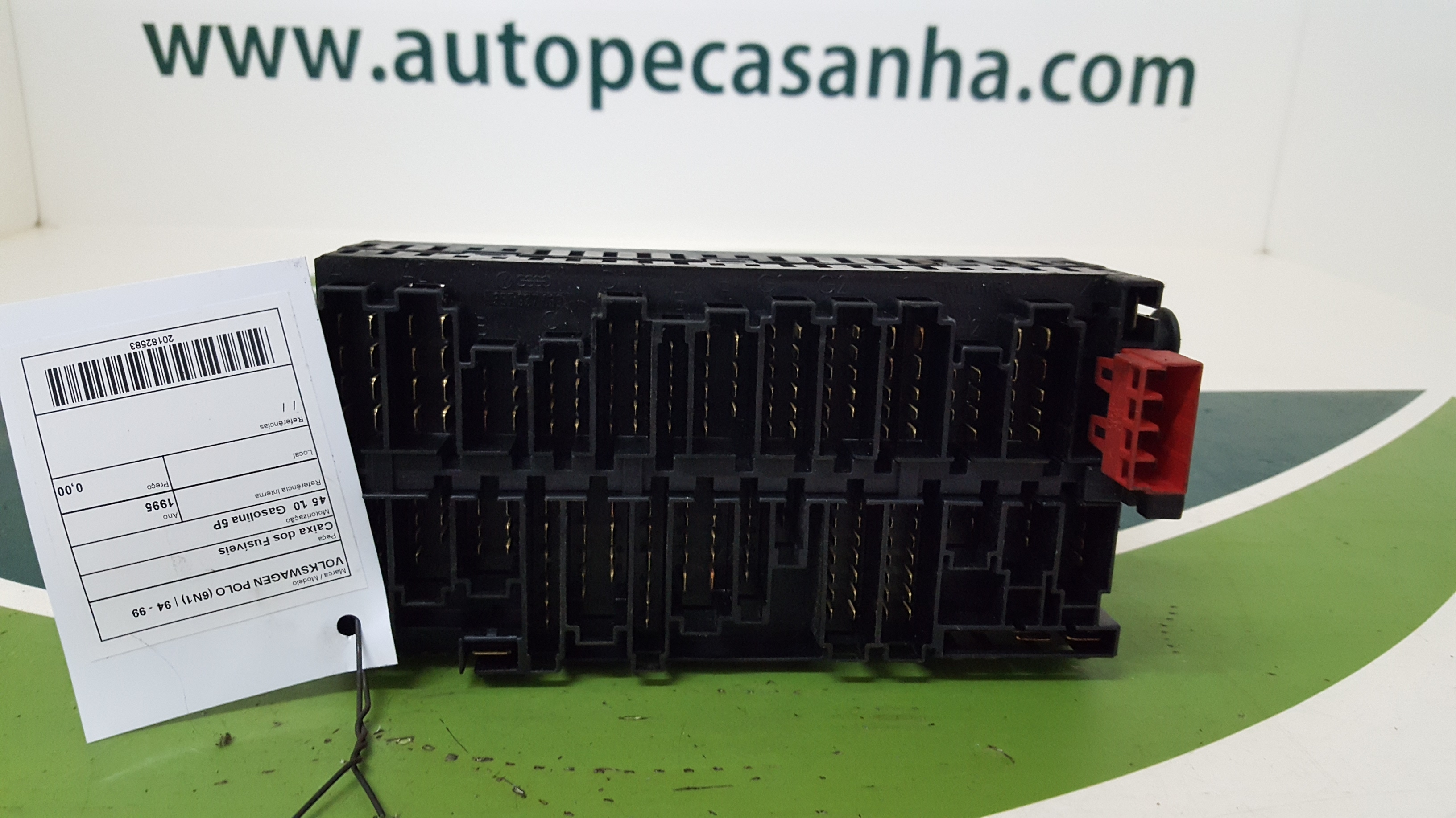 Caixa dos Fusíveis VOLKSWAGEN - ID S_42582