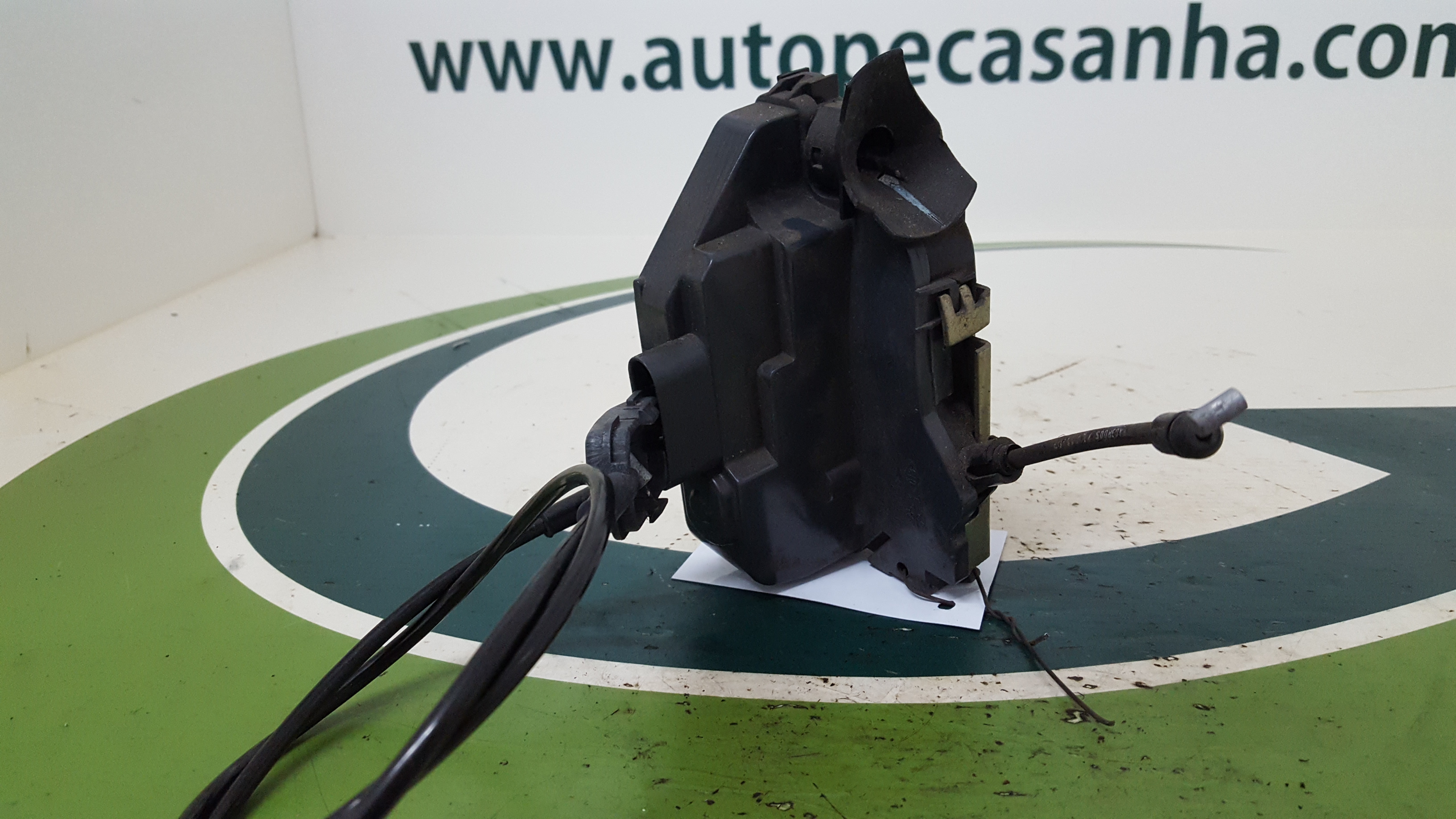 Fecho da Porta Frente Esq RENAULT MEGANE II (BM0/1_, CM0/1_) | 01 - 12 Imagem-1