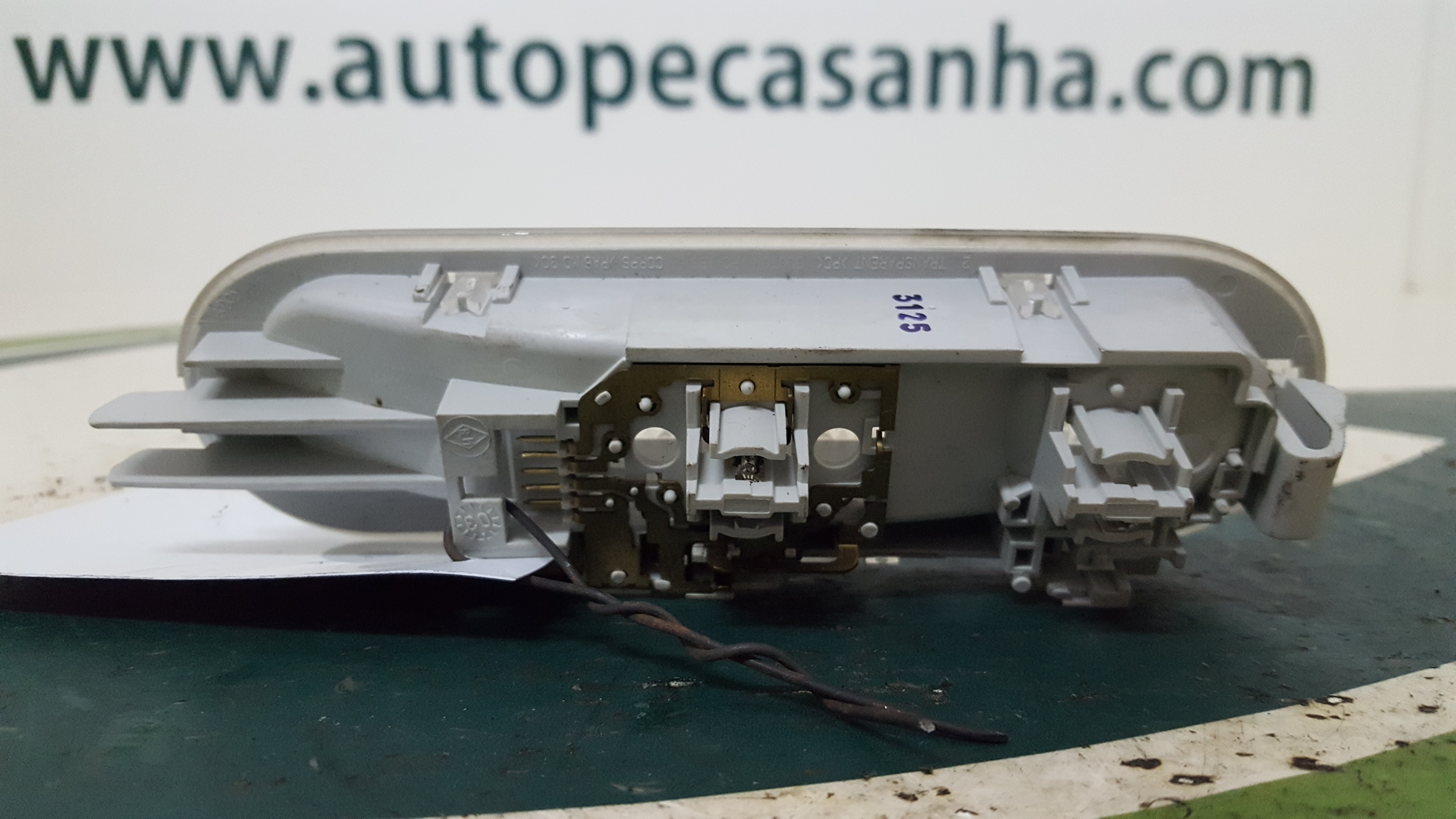 Plafonier  RENAULT MEGANE II (BM0/1_, CM0/1_) | 01 - 12 Imagem-1