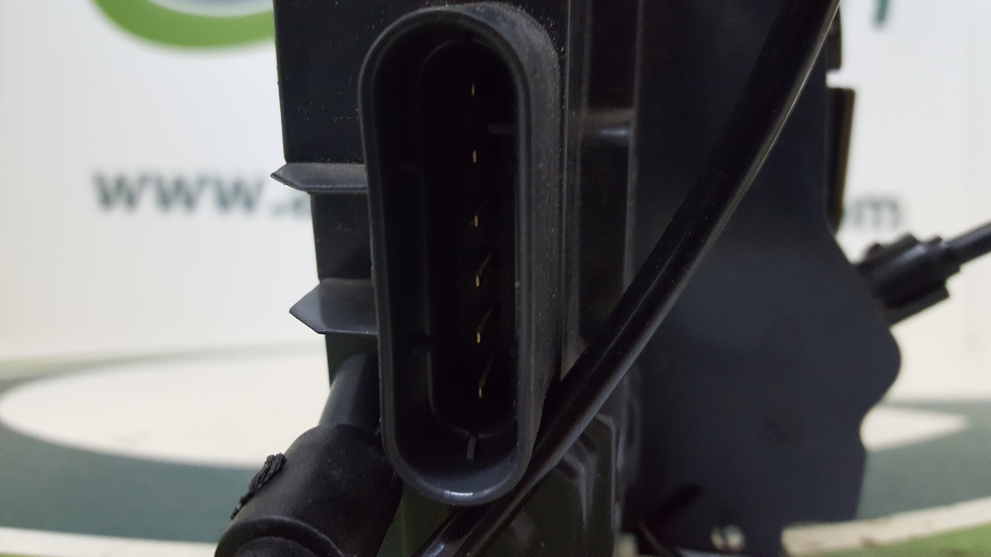 Fecho da Porta Frente Esq RENAULT MEGANE II (BM0/1_, CM0/1_) | 01 - 12 Imagem-2