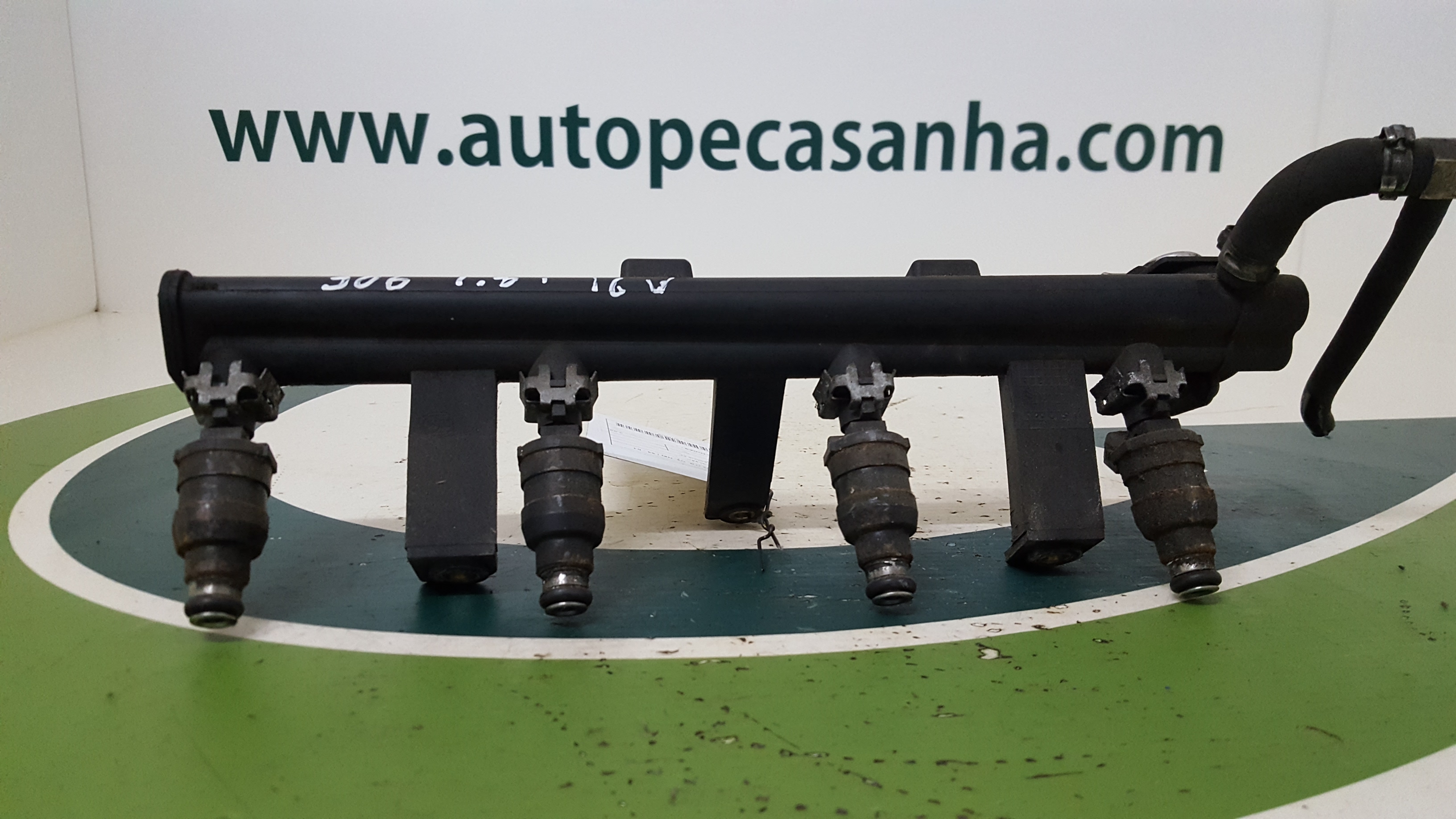 Rampa de Injeção PEUGEOT 306 (7B, N3, N5) | 93 - 03 Imagem-1