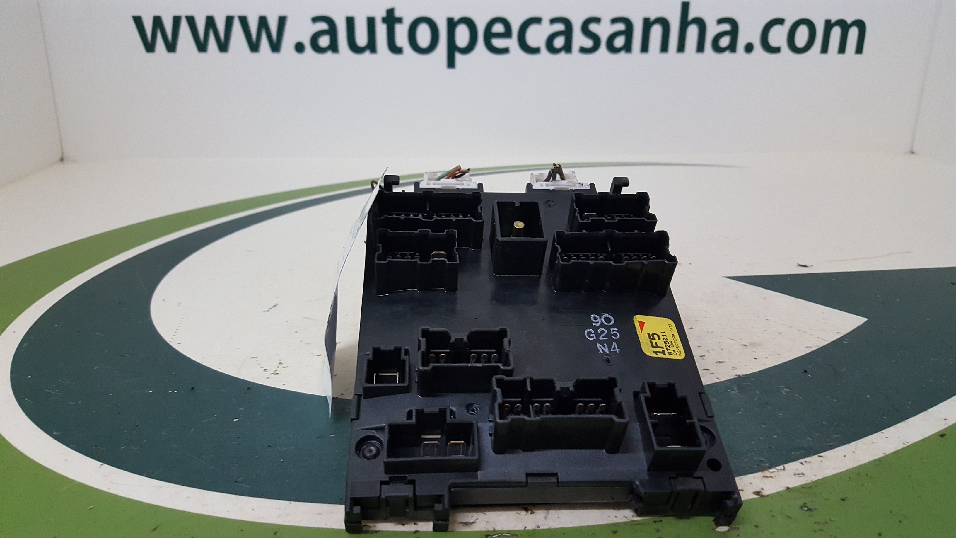 Caixa dos Fusíveis NISSAN - ID S_43303