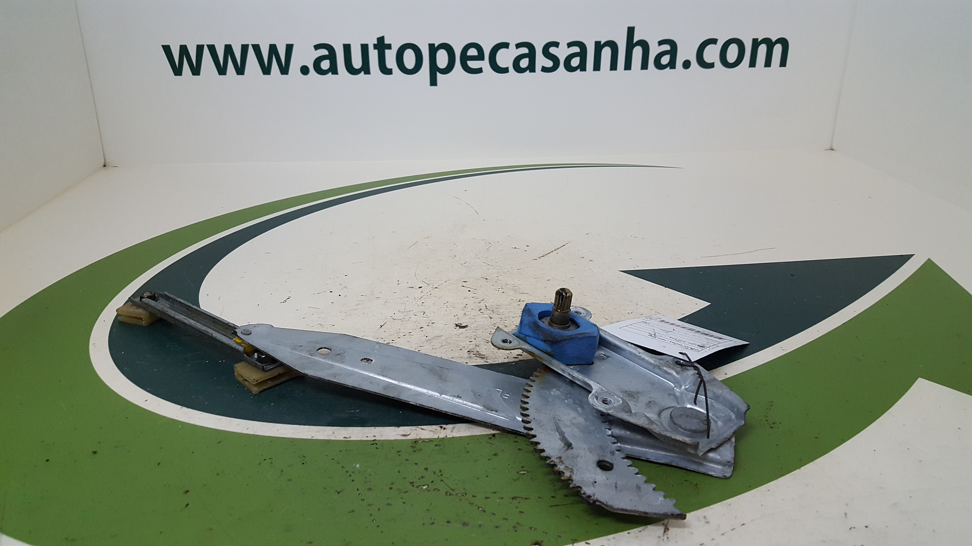 Elevador Trás Esq NISSAN - ID S_43310