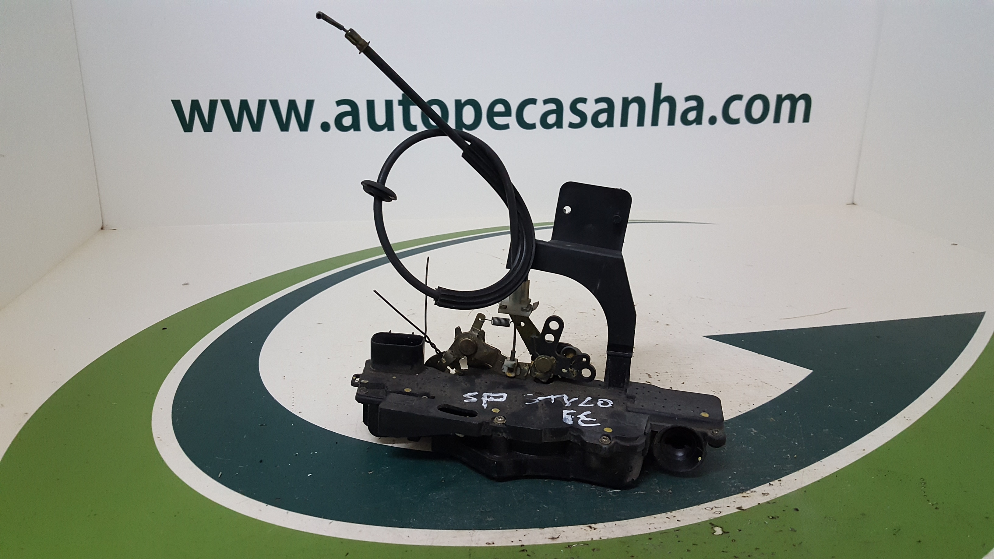 Fecho da Porta Frente Esq FIAT STILO (192_) | 01 - 10 Imagem-1