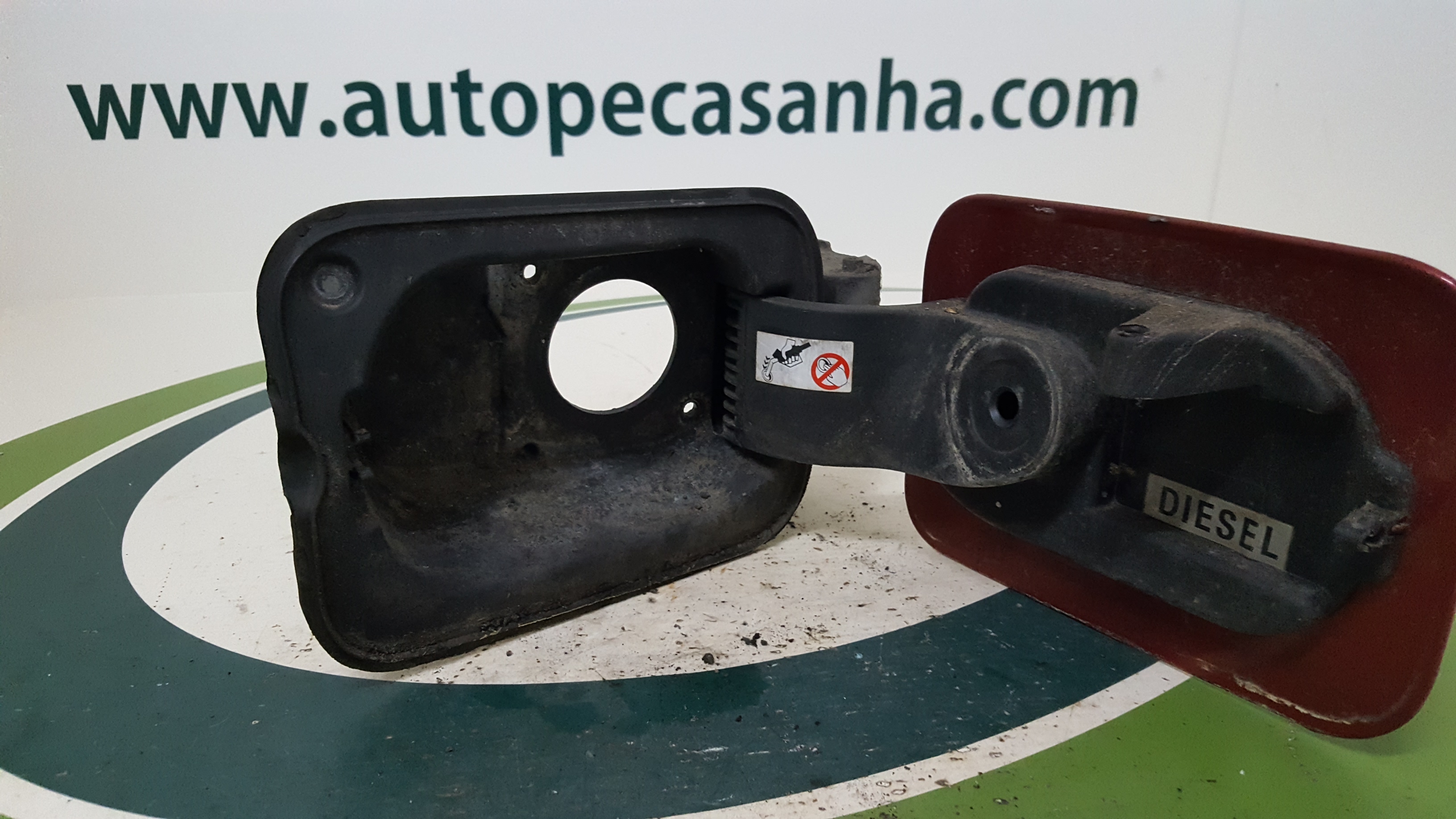 Tampa Exterior de Combustivel RENAULT MEGANE II (BM0/1_, CM0/1_) | 01 - 12 Imagem-1