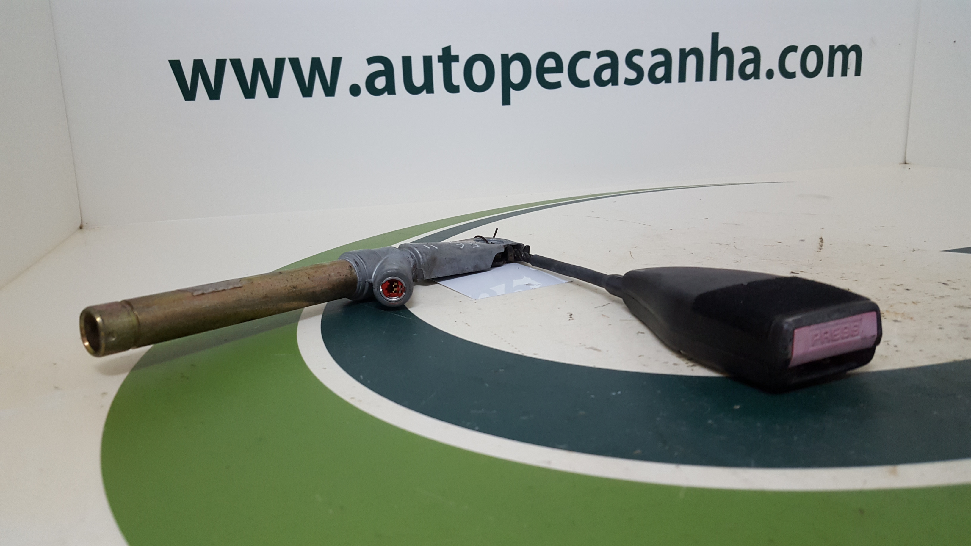 Engate Cinto Frente Esq RENAULT - ID S_43721