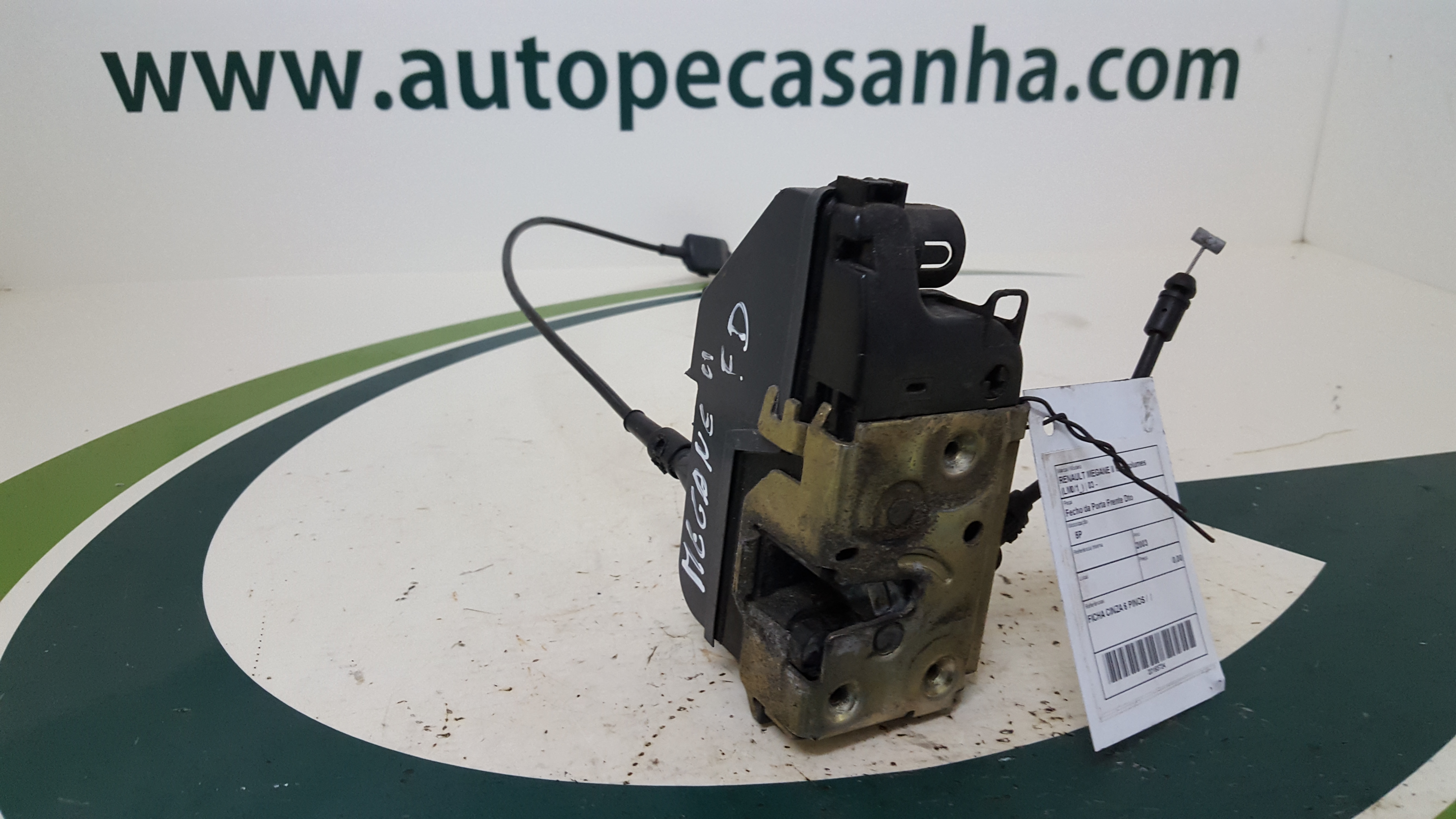 Fecho da Porta Frente Dto RENAULT - ID S_43723