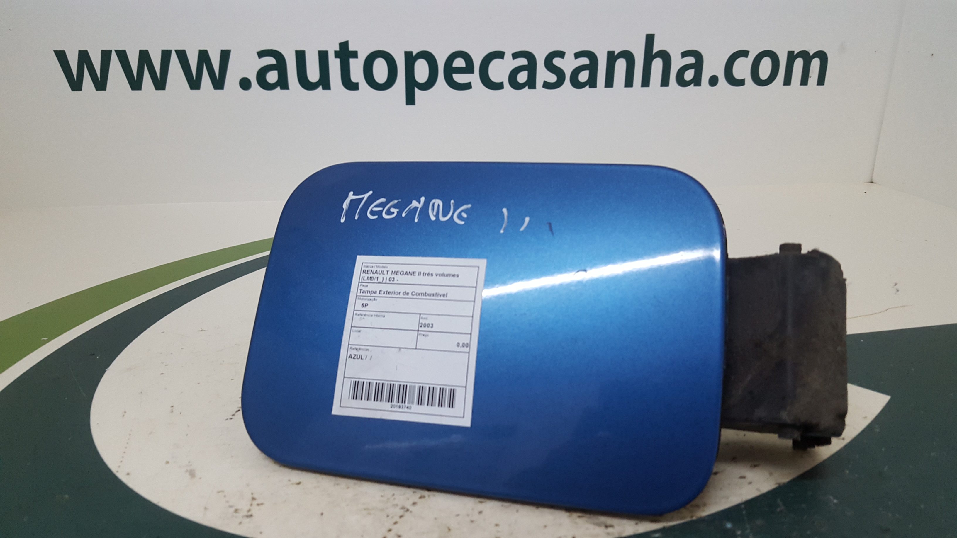Tampa Exterior de Combustivel RENAULT - ID S_43739