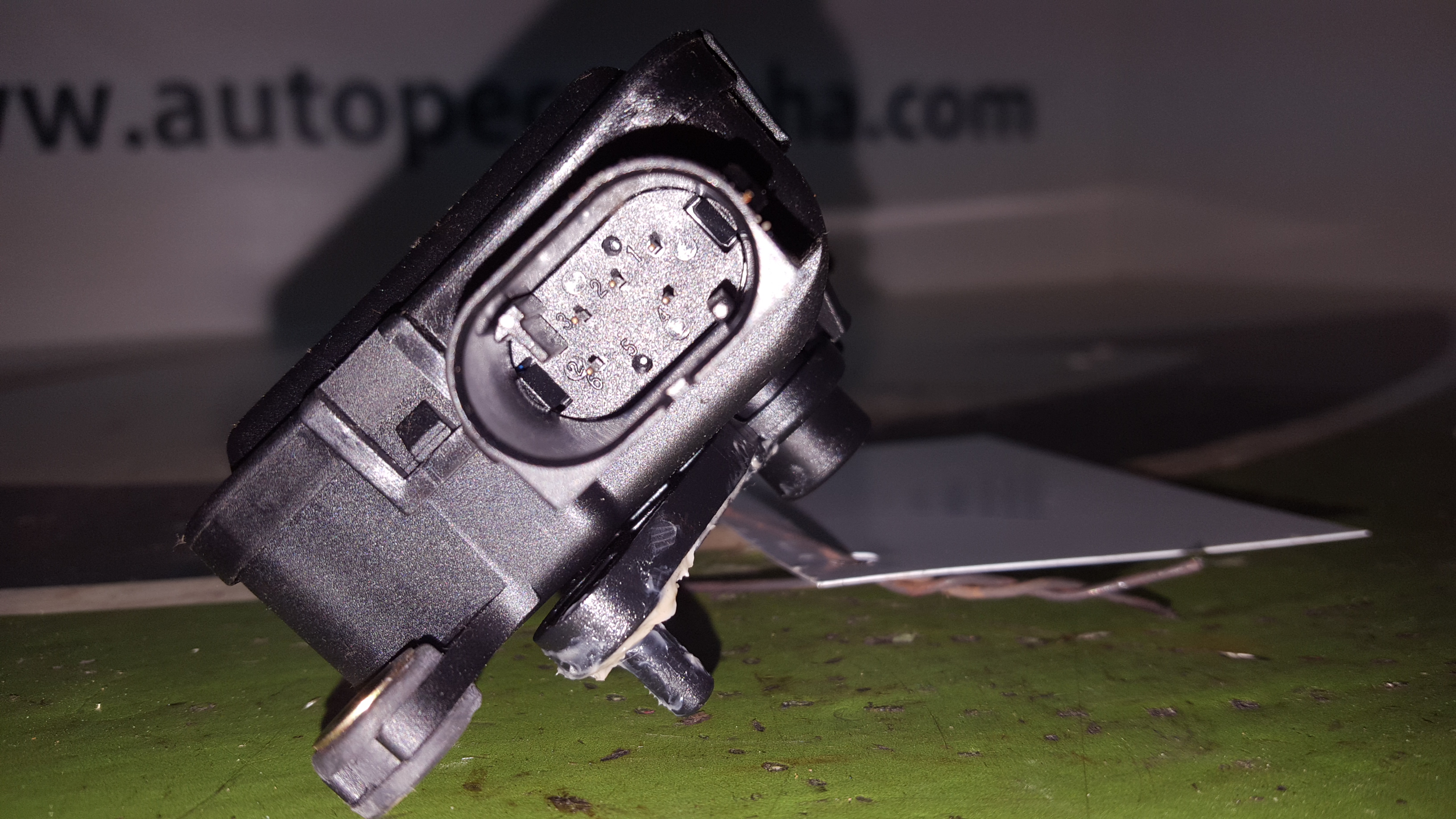 Motor de Comporta MG MG ZT | 01 - 05 Imagem-2