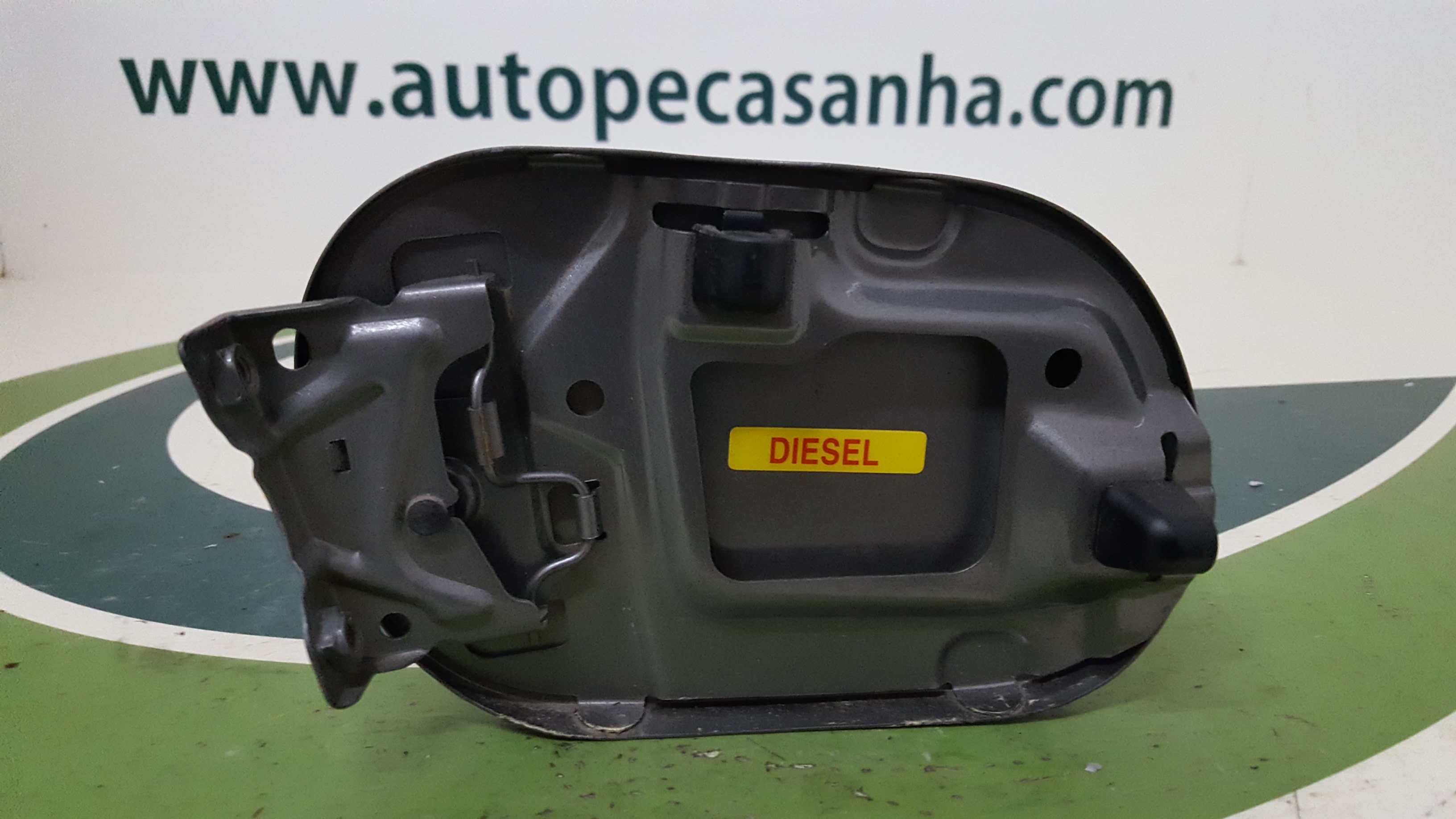 Tampa Exterior de Combustivel MG MG ZT | 01 - 05 Imagem-1