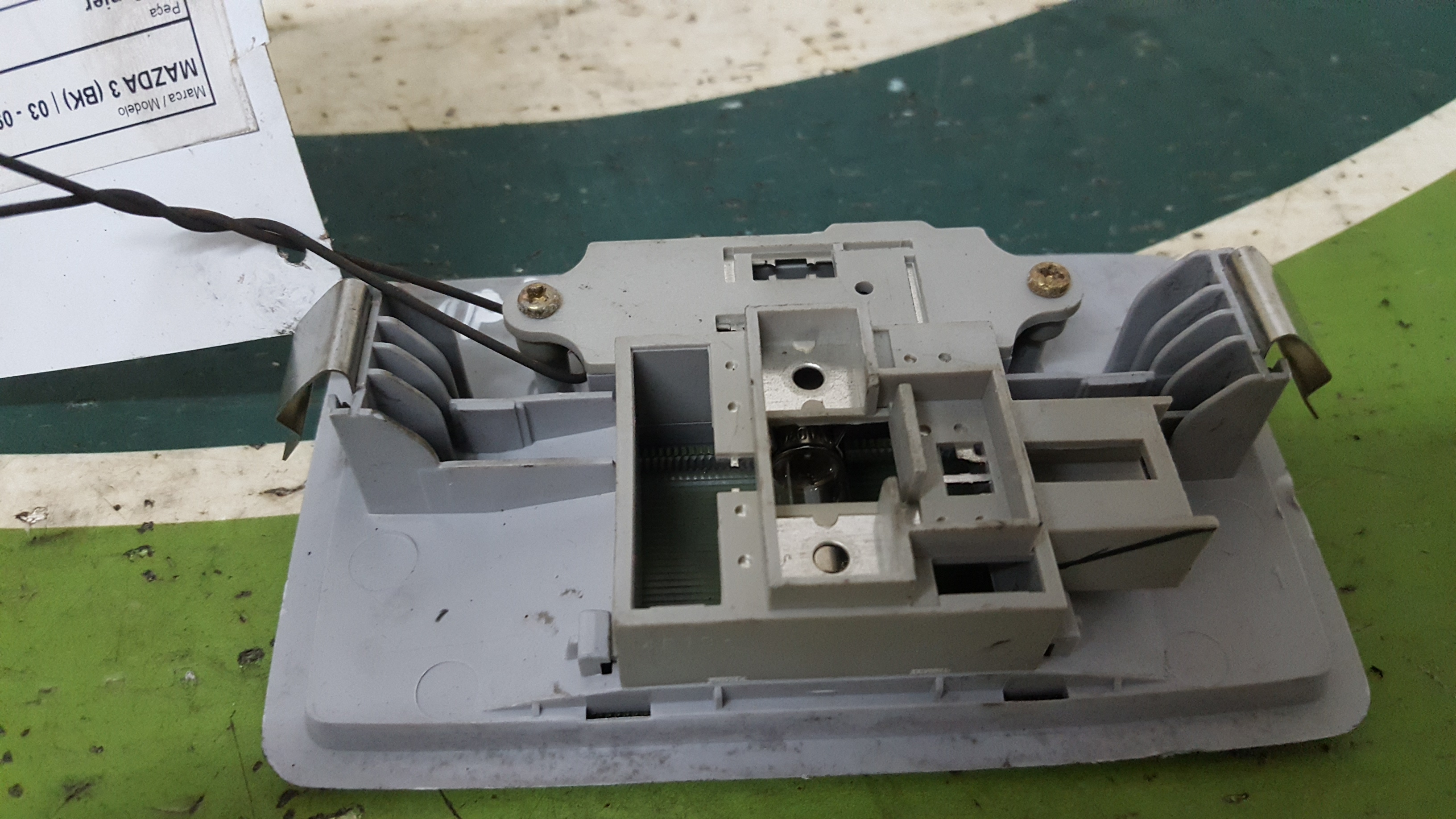 Plafonier  MAZDA 3 (BK) | 03 - 09 Imagem-2