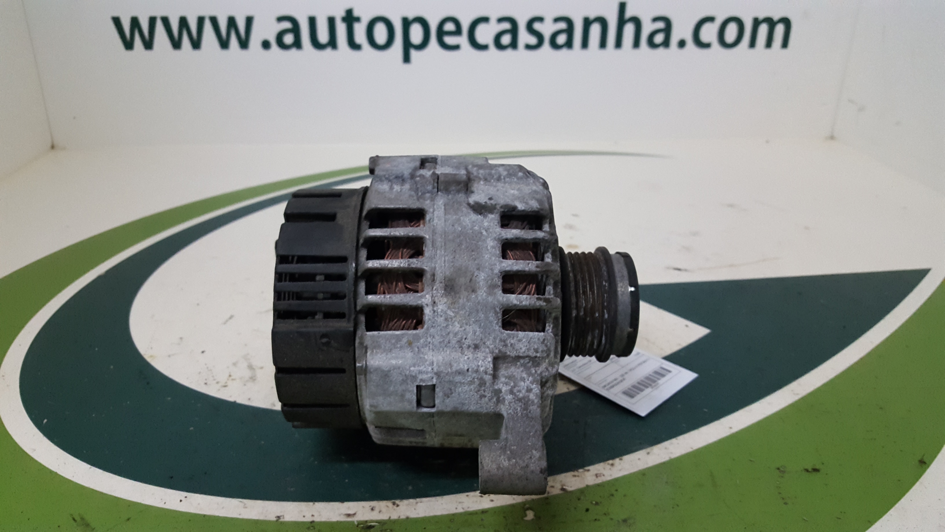 Alternador VOLKSWAGEN PASSAT Variant (3B6) | 00 - 05 Imagem-3