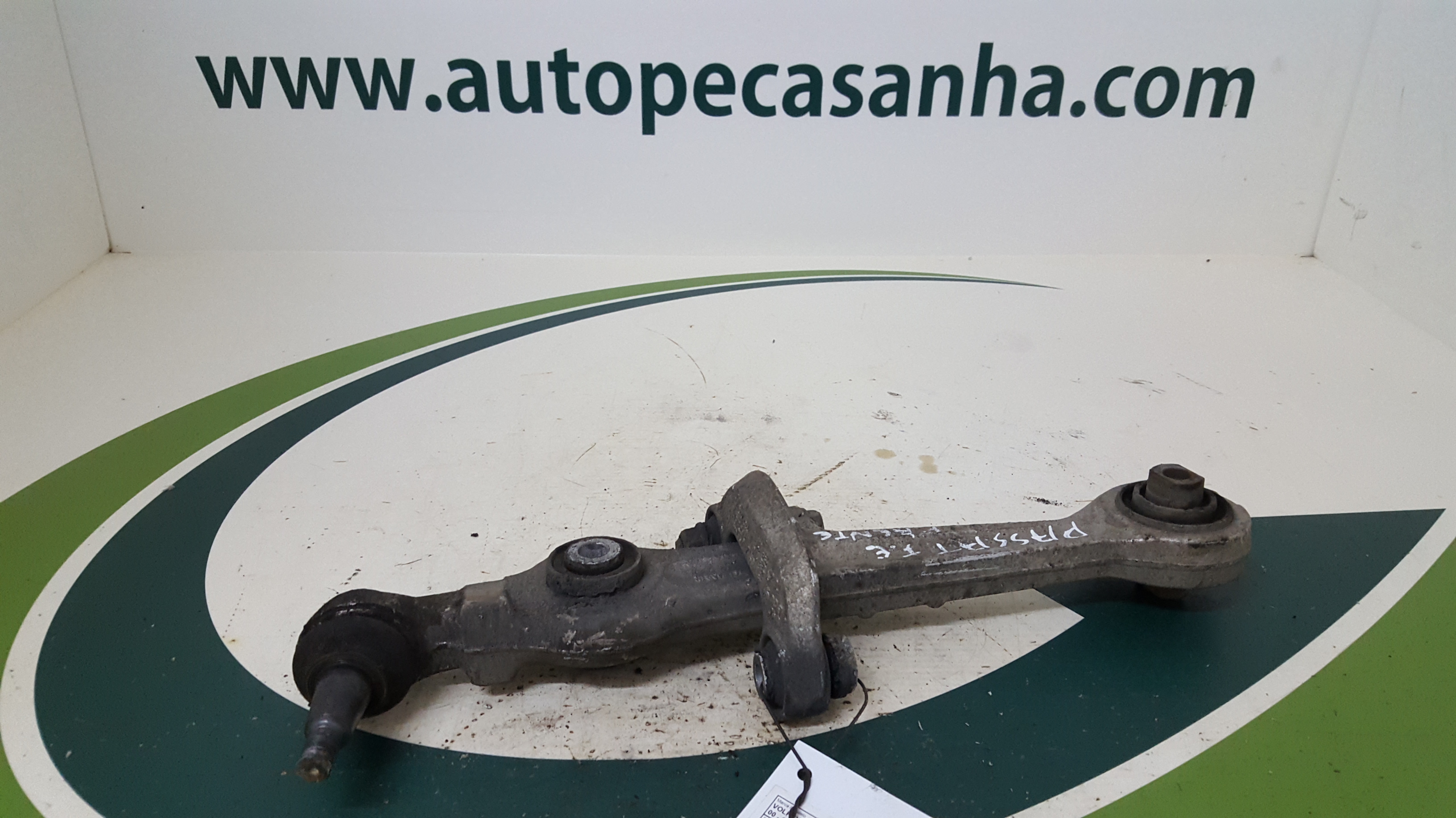 Braço Suspensão Frente Esq VOLKSWAGEN - ID S_44254