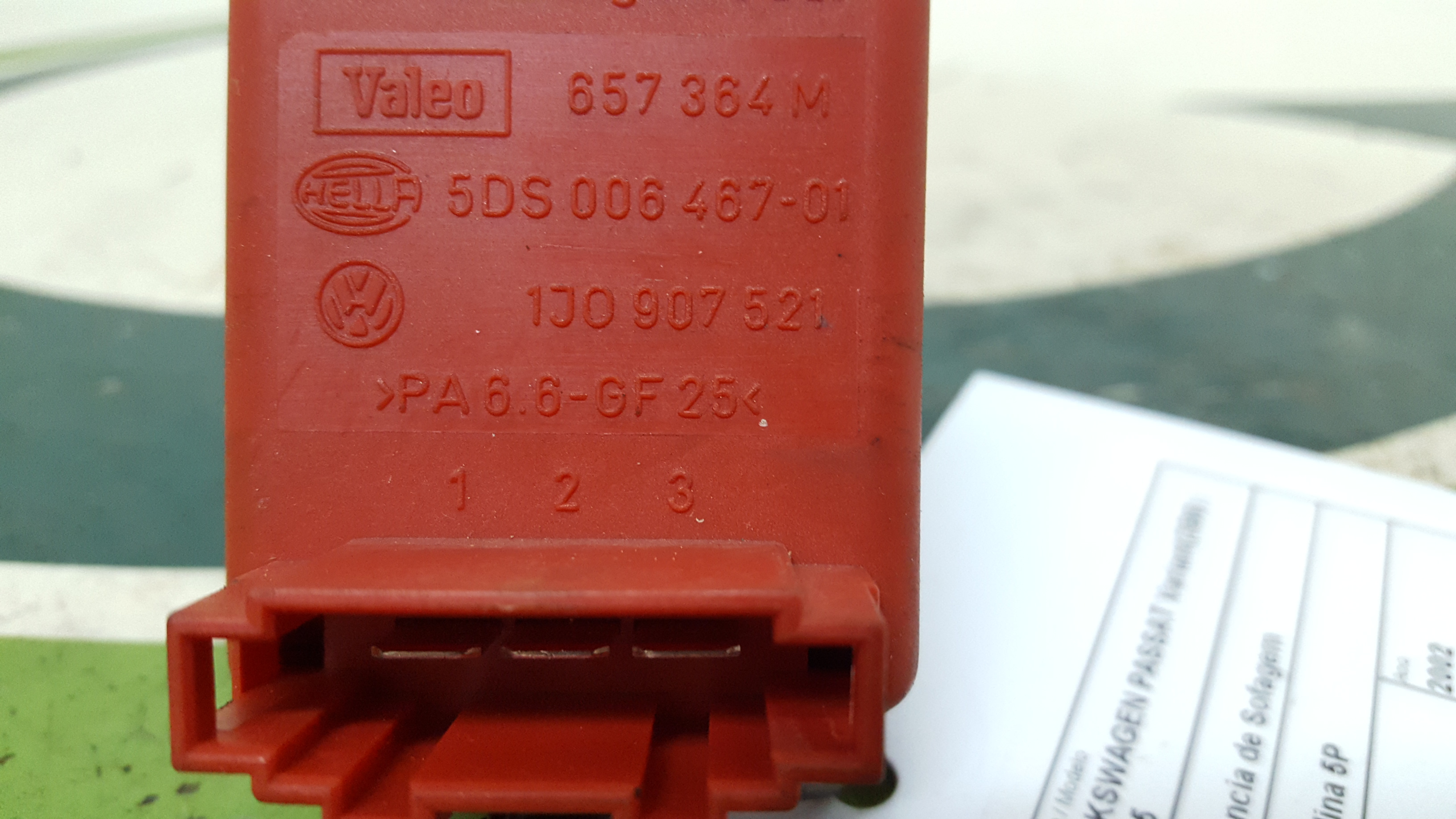 Resistencia de Sofagem VOLKSWAGEN PASSAT Variant (3B6) | 00 - 05 Imagem-1