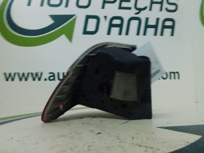 Farolim Stop Dto BMW 3 (E46) | 97 - 05 Imagem-1