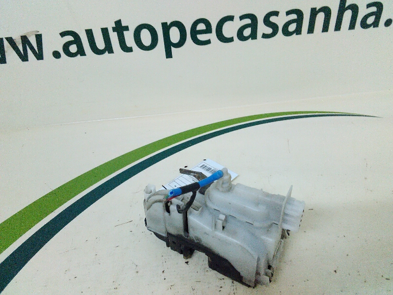 Fecho da Porta Frente Esq VOLKSWAGEN POLO (6N1) | 94 - 99 Imagem-1