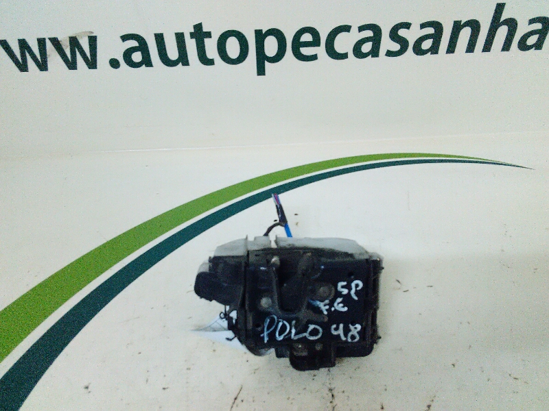 Fecho da Porta Frente Esq VOLKSWAGEN POLO (6N1) | 94 - 99 Imagem-2